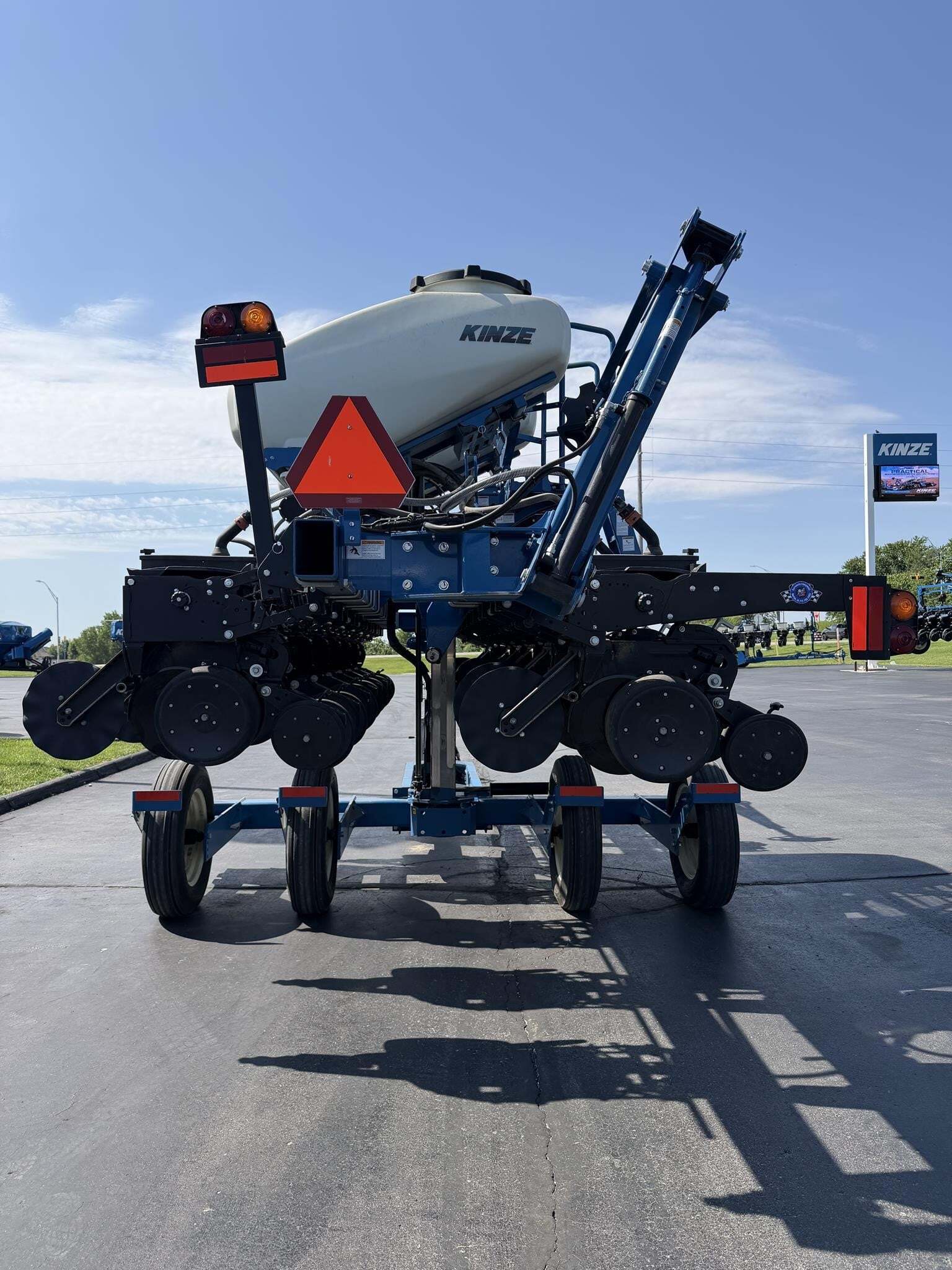 2018 Kinze 3500 Planter