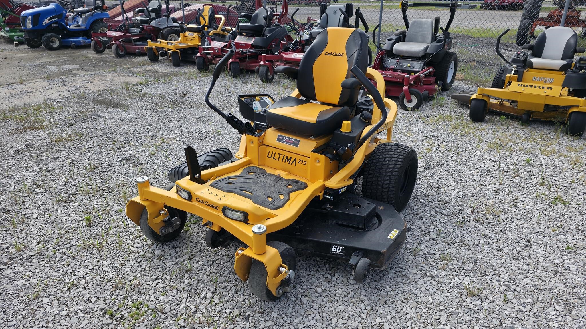 2023 Cub Cadet ULTIMA ZT3 60 Lawn Mower