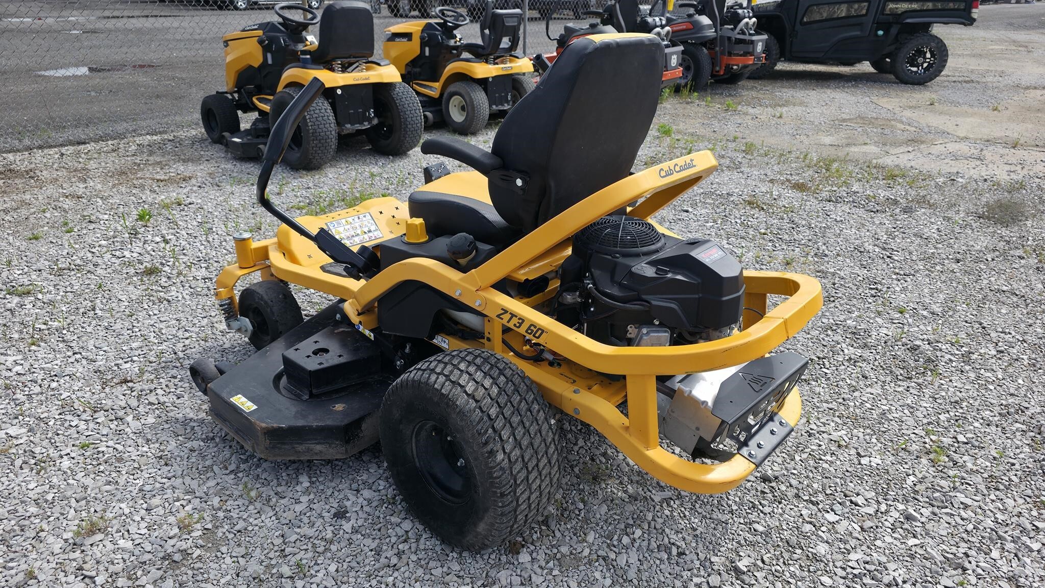 2023 Cub Cadet ULTIMA ZT3 60 Lawn Mower
