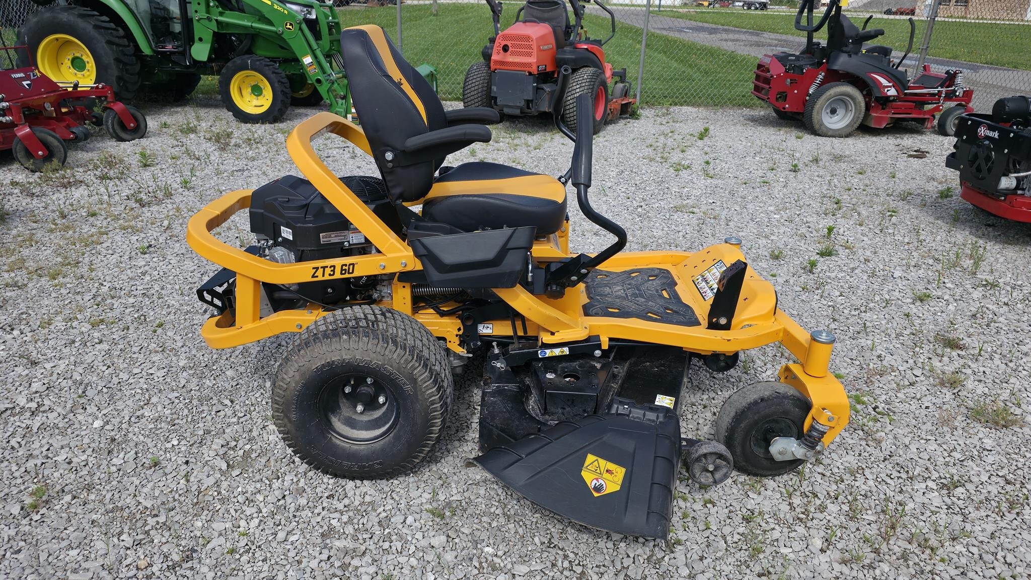 2023 Cub Cadet ULTIMA ZT3 60 Lawn Mower