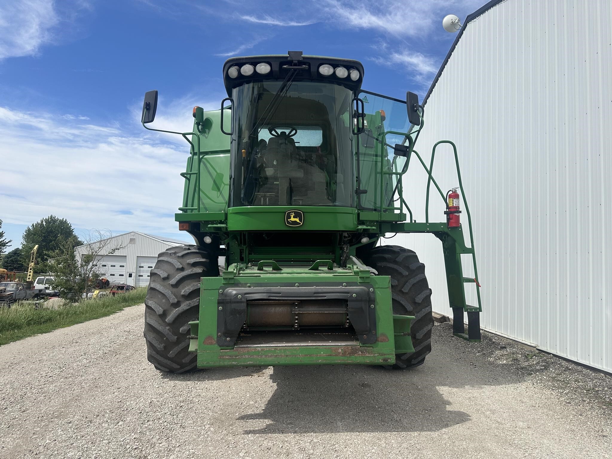 2010 John Deere 9570 STS Combine
