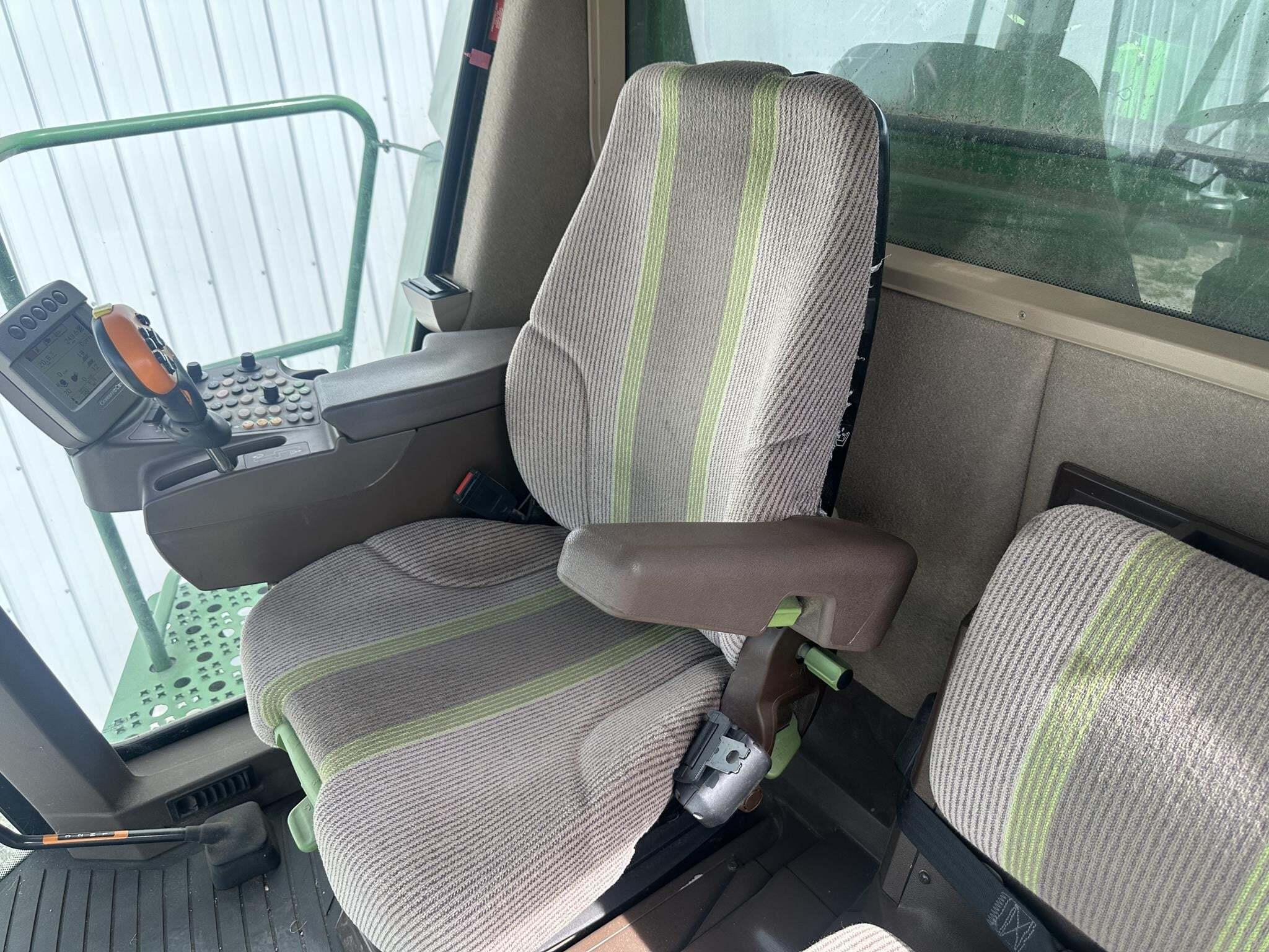 2010 John Deere 9570 STS Combine