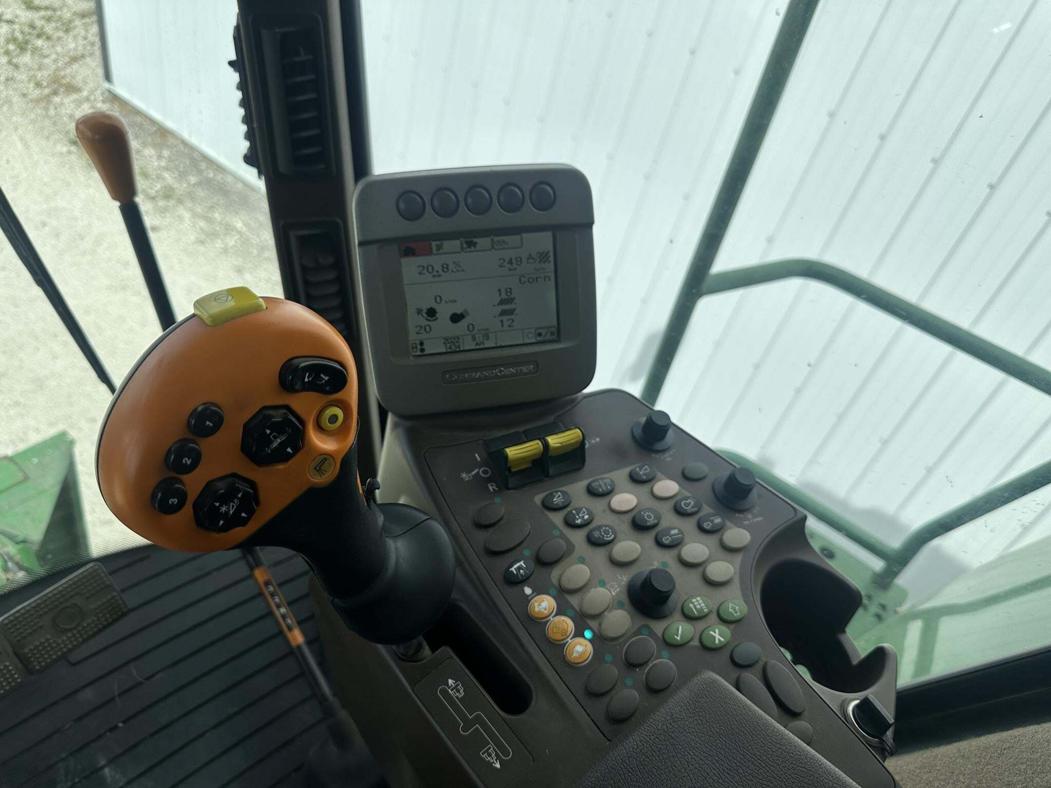 2010 John Deere 9570 STS Combine