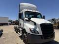 2022 Freightliner CASCADIA 116 Semi Trucks/Trailer