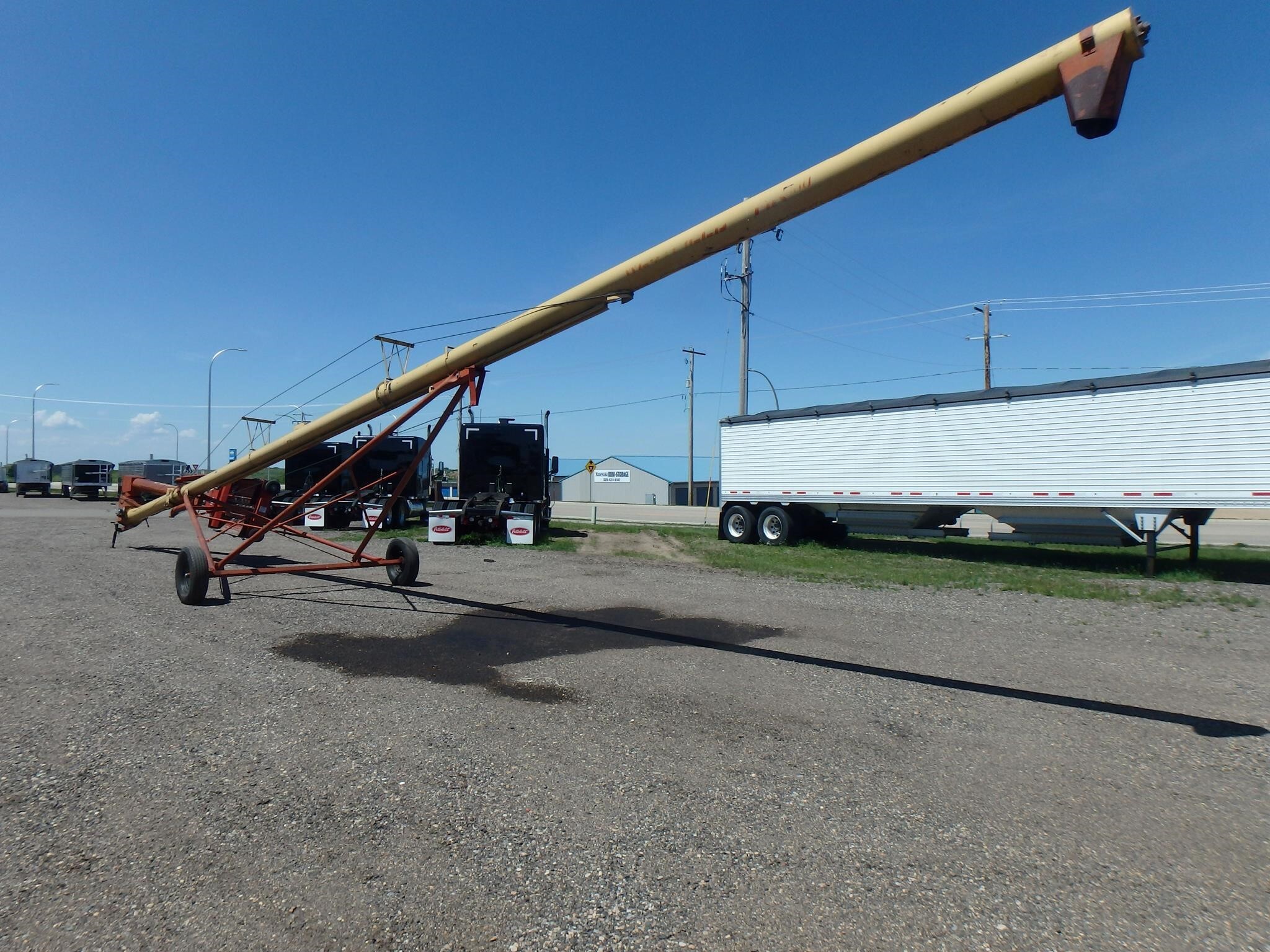 1994 Westfield MK100-71 Augers and Conveyor