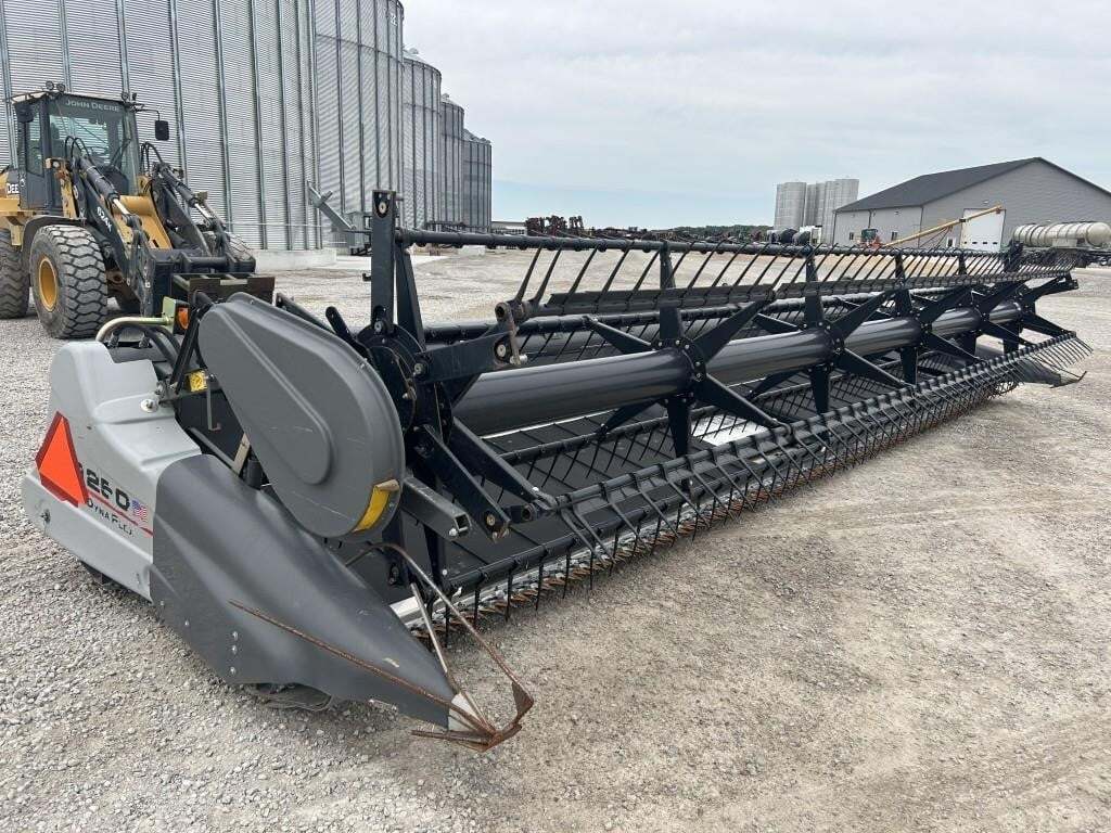 2013 Gleaner 9250 Platform