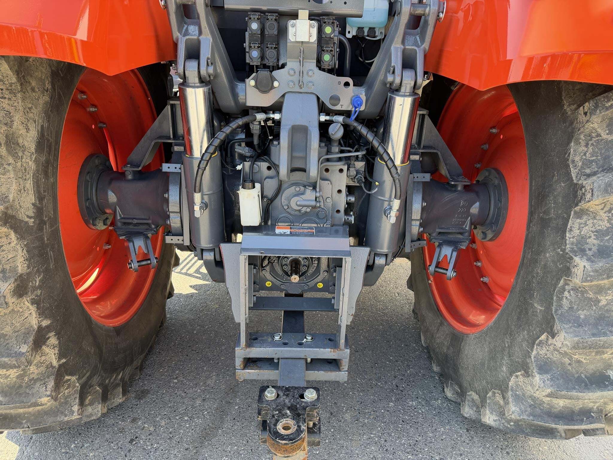 2022 Kubota M7-132 DELUXE Tractor