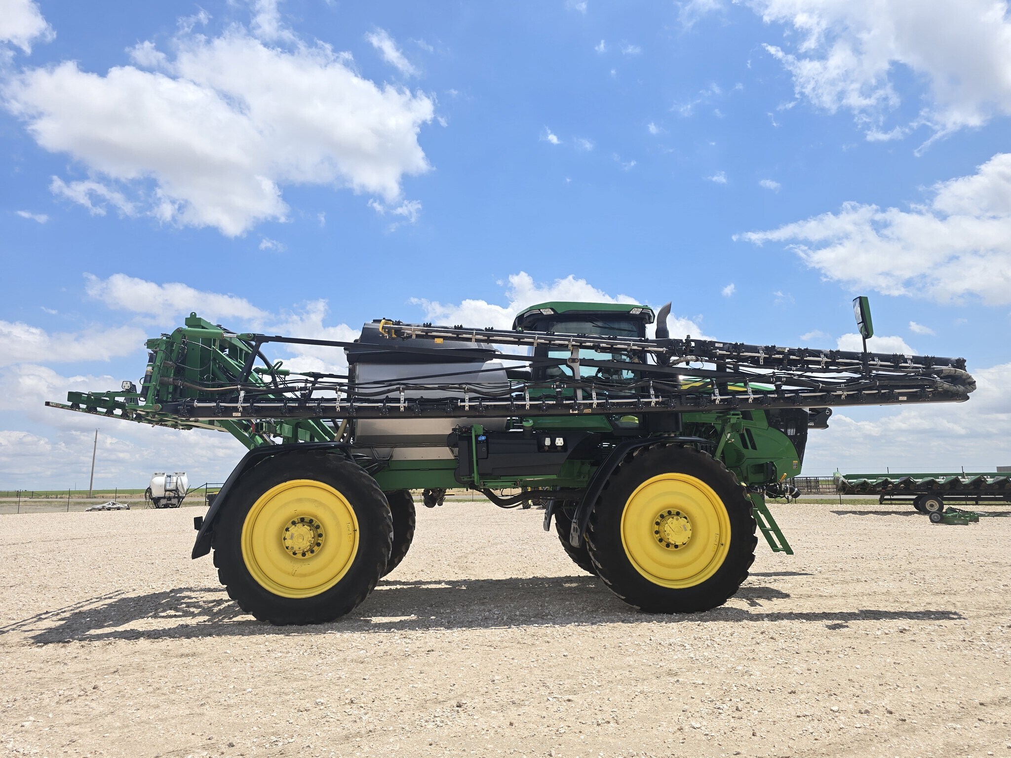 2022 John Deere 612R Self-Propelled Sprayer