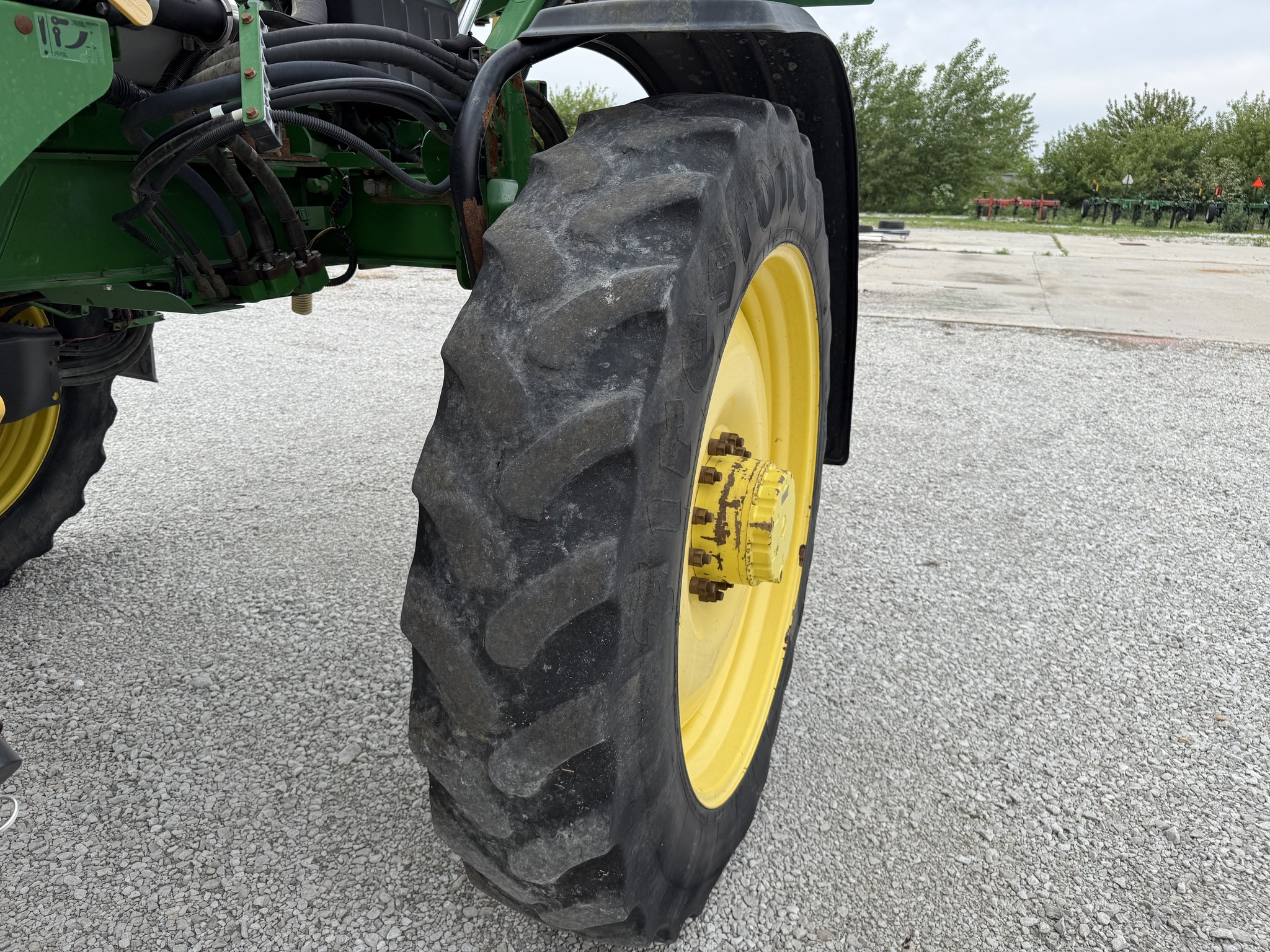 2018 John Deere R4038 Self-Propelled Sprayer