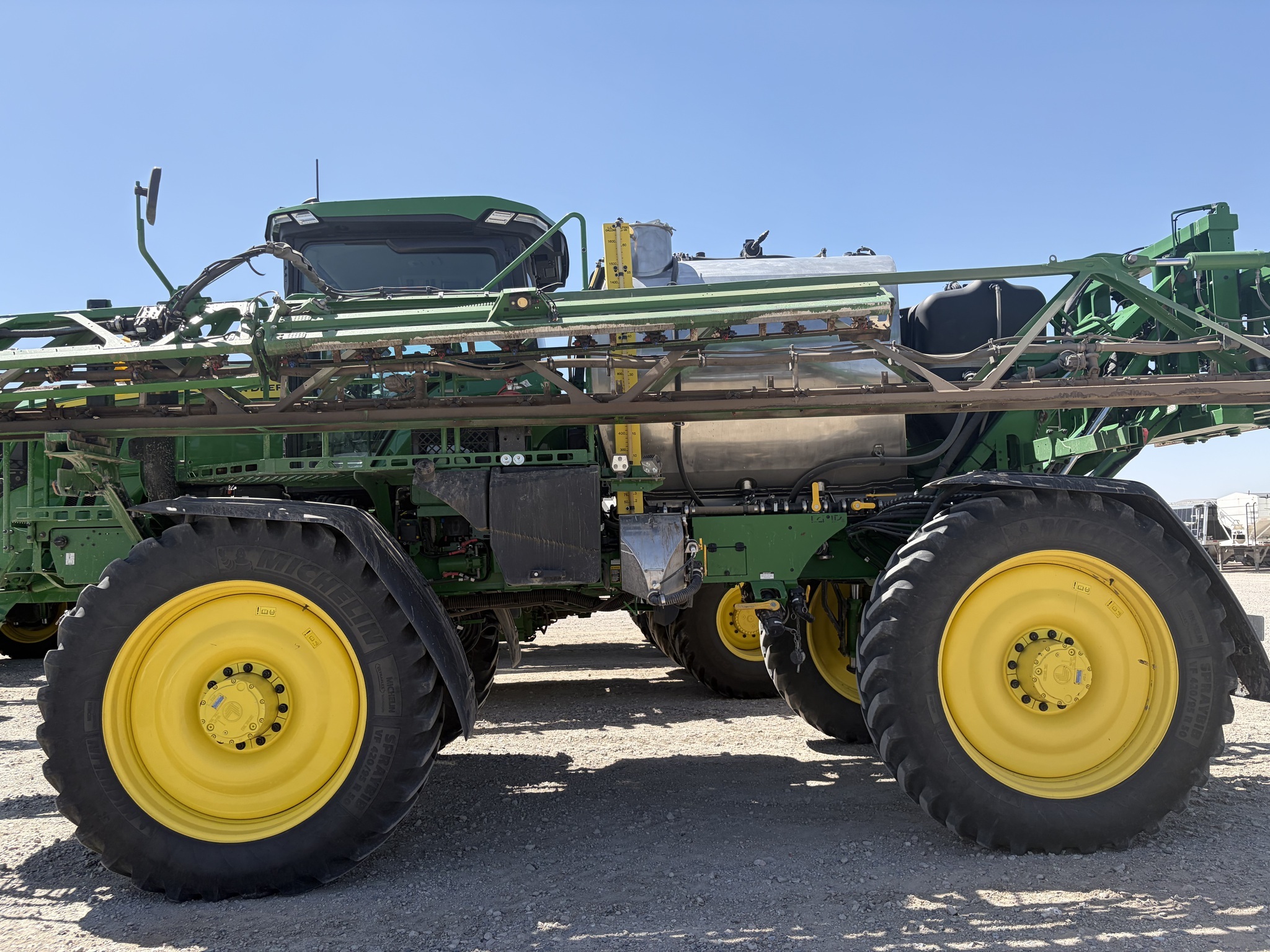 2025 John Deere 616R Self-Propelled Sprayer