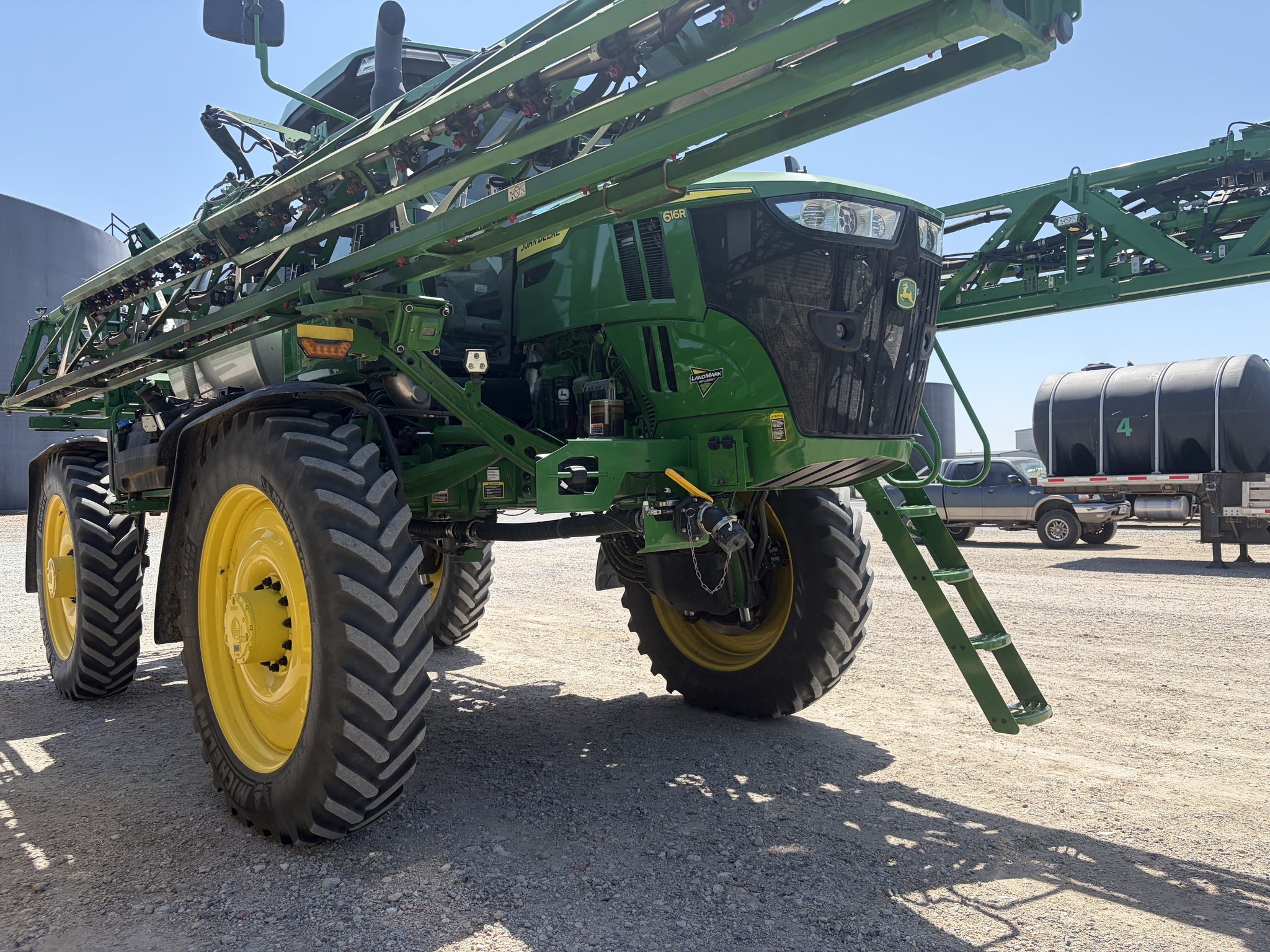 2025 John Deere 616R Self-Propelled Sprayer