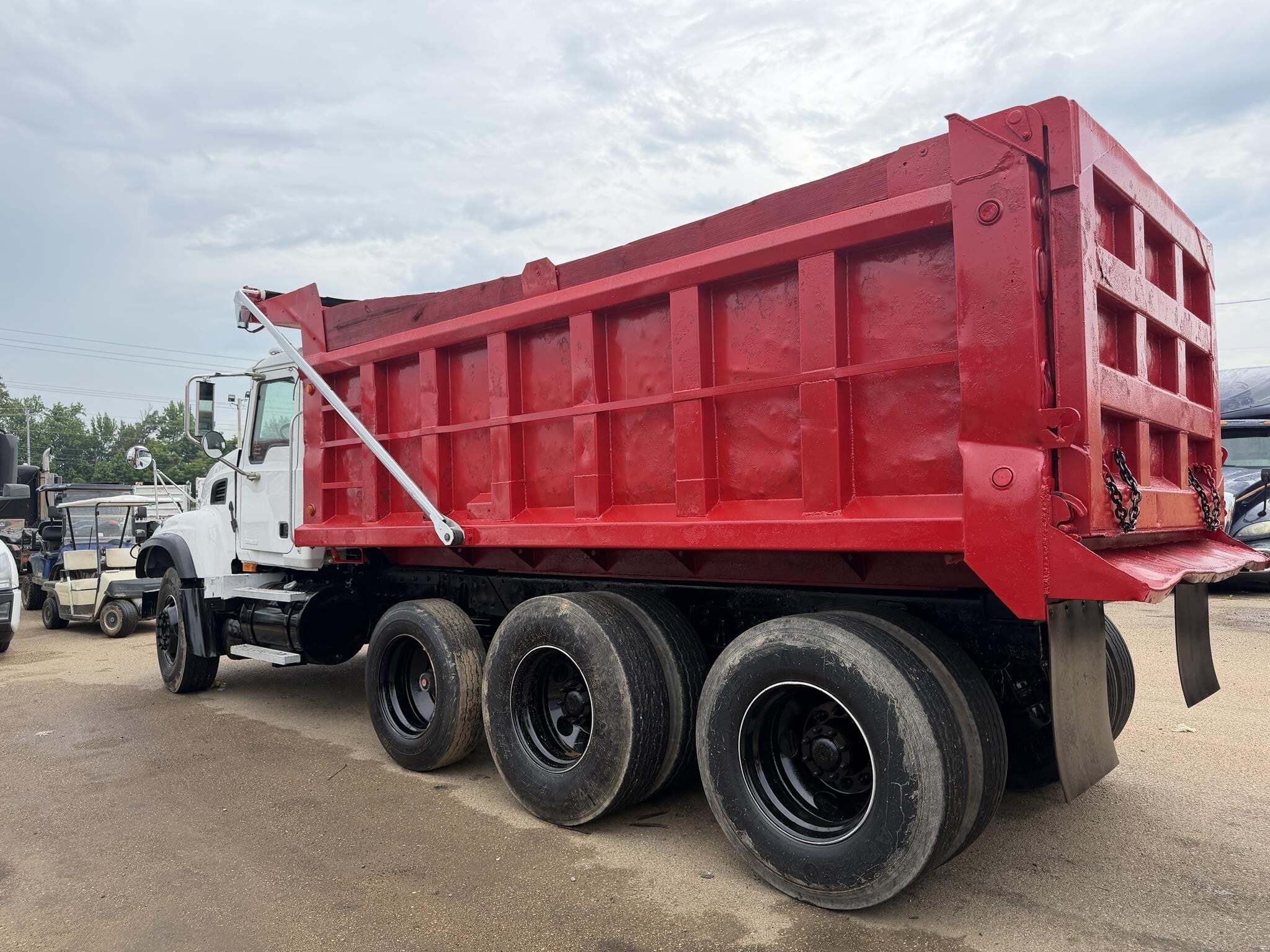 2006 Mack Granite CV713 Dump Trucks/Trailer