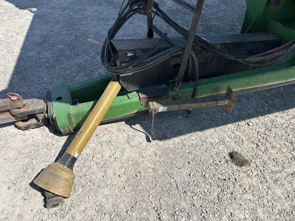 2008 J&M 1000-20 Grain Cart