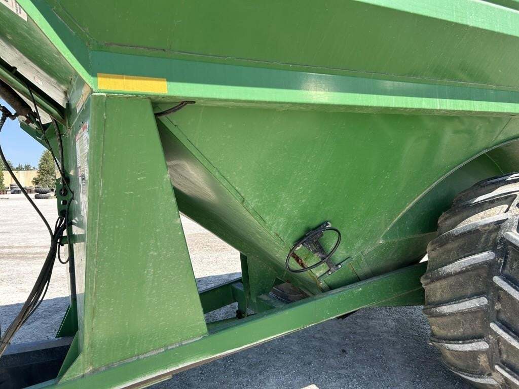 2008 J&M 1000-20 Grain Cart