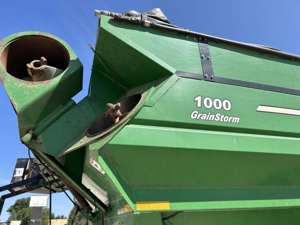 2008 J&M 1000-20 Grain Cart