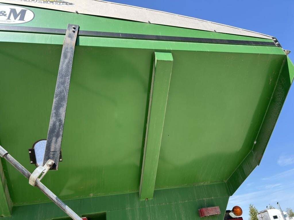 2008 J&M 1000-20 Grain Cart