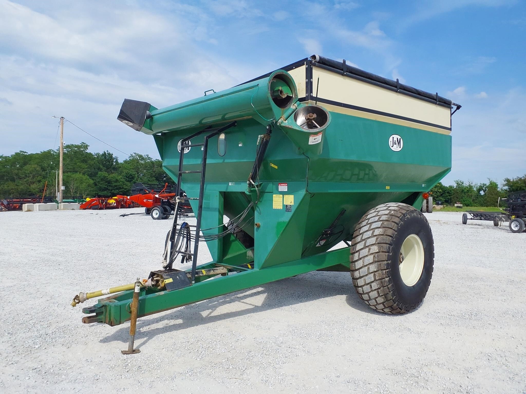  J&M 500-14 Grain Cart