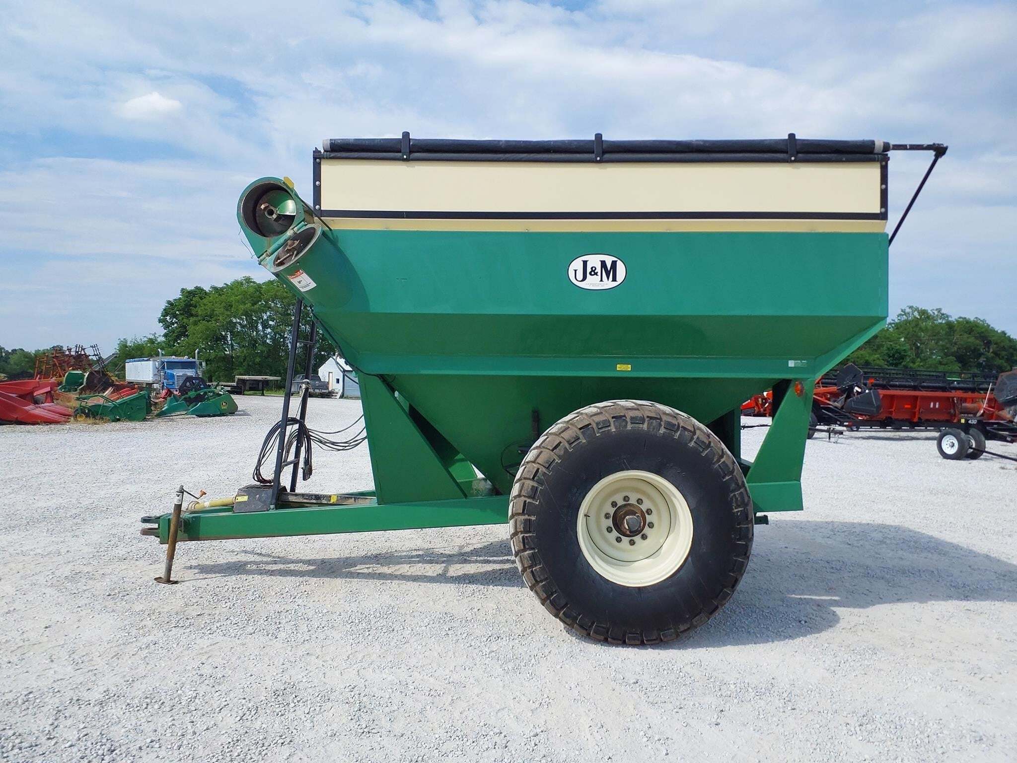  J&M 500-14 Grain Cart