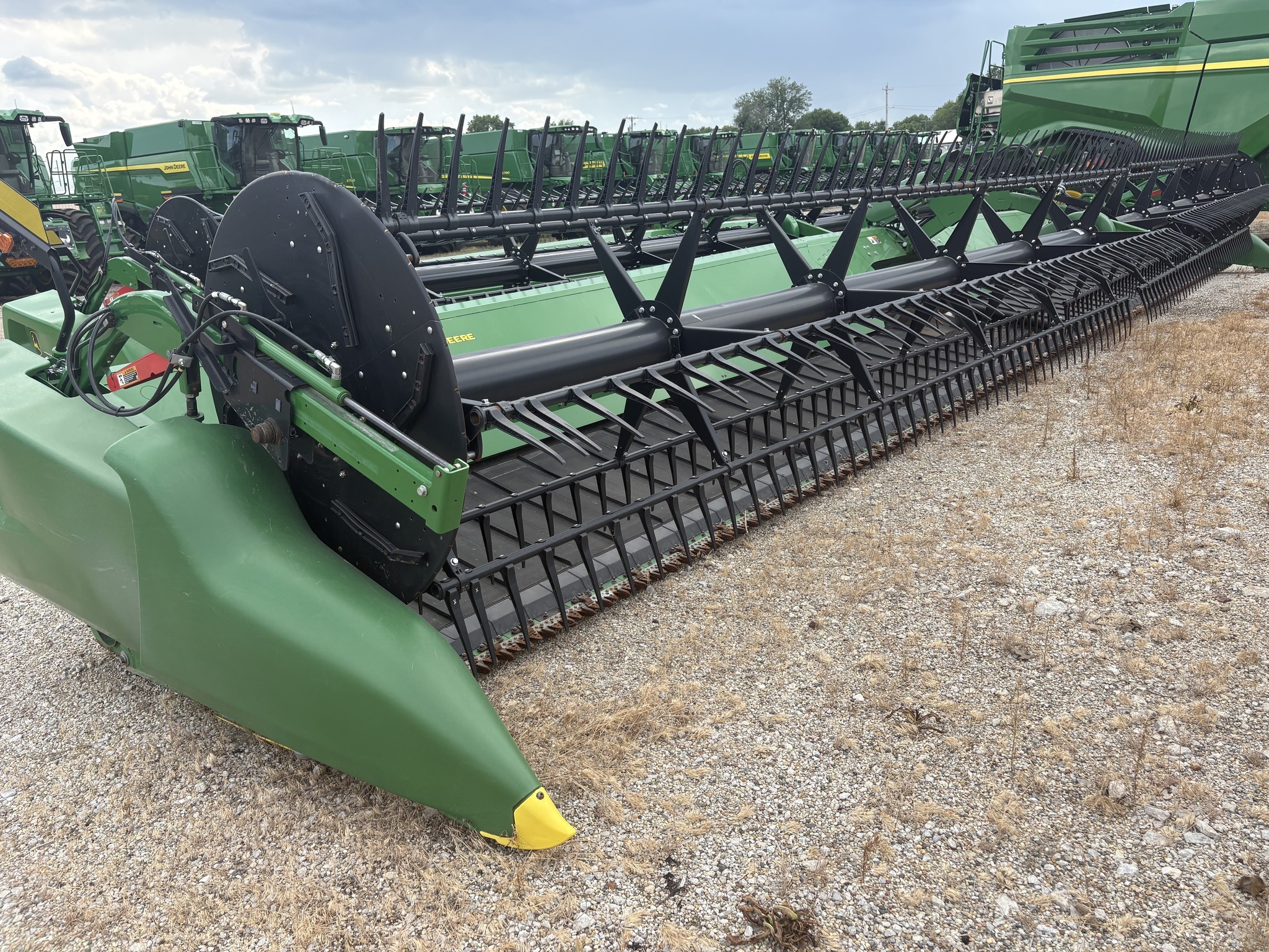 2021 John Deere RD45F Platform