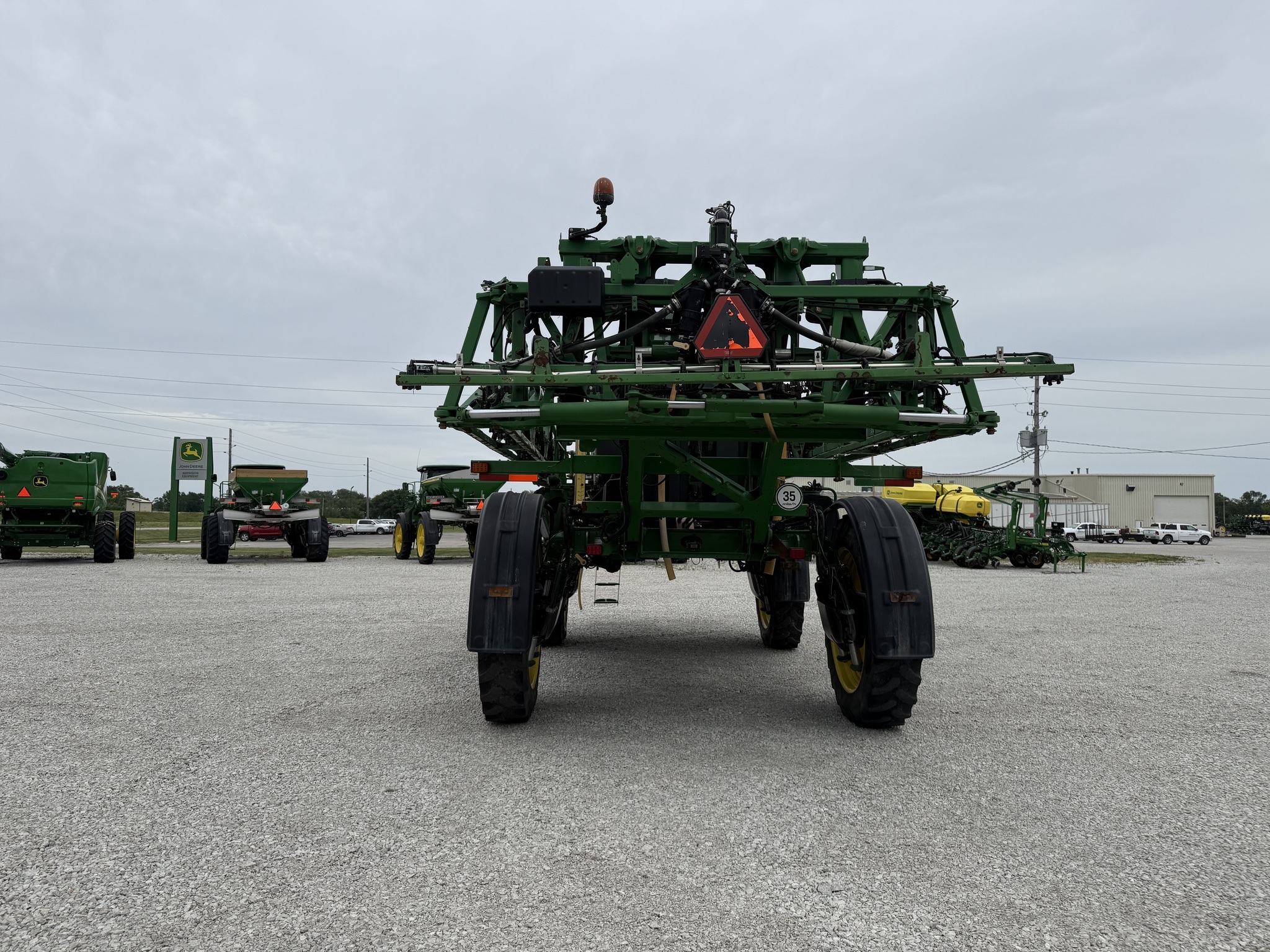 2018 John Deere R4038 Self-Propelled Sprayer