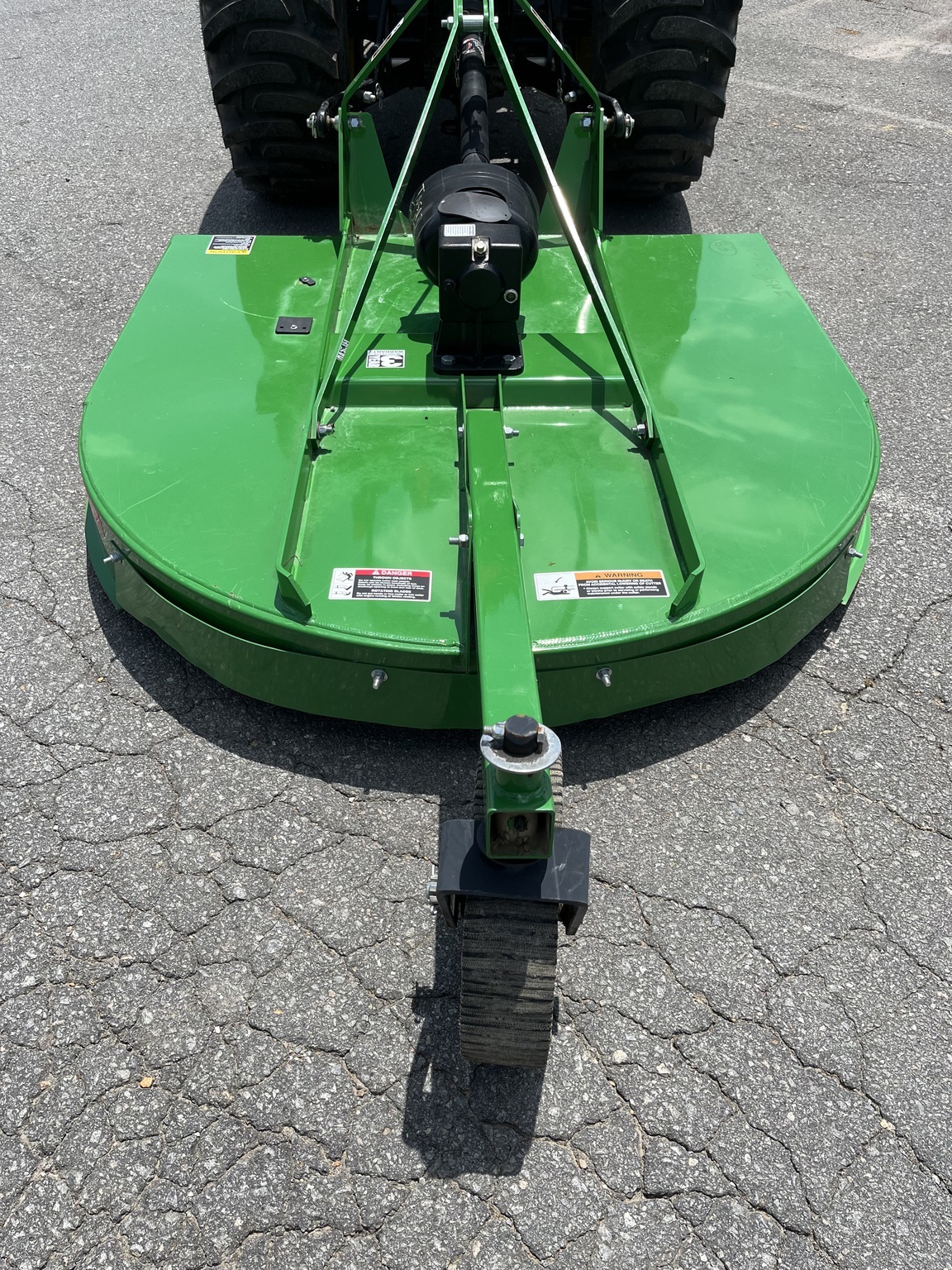 2023 John Deere 3025E Tractor