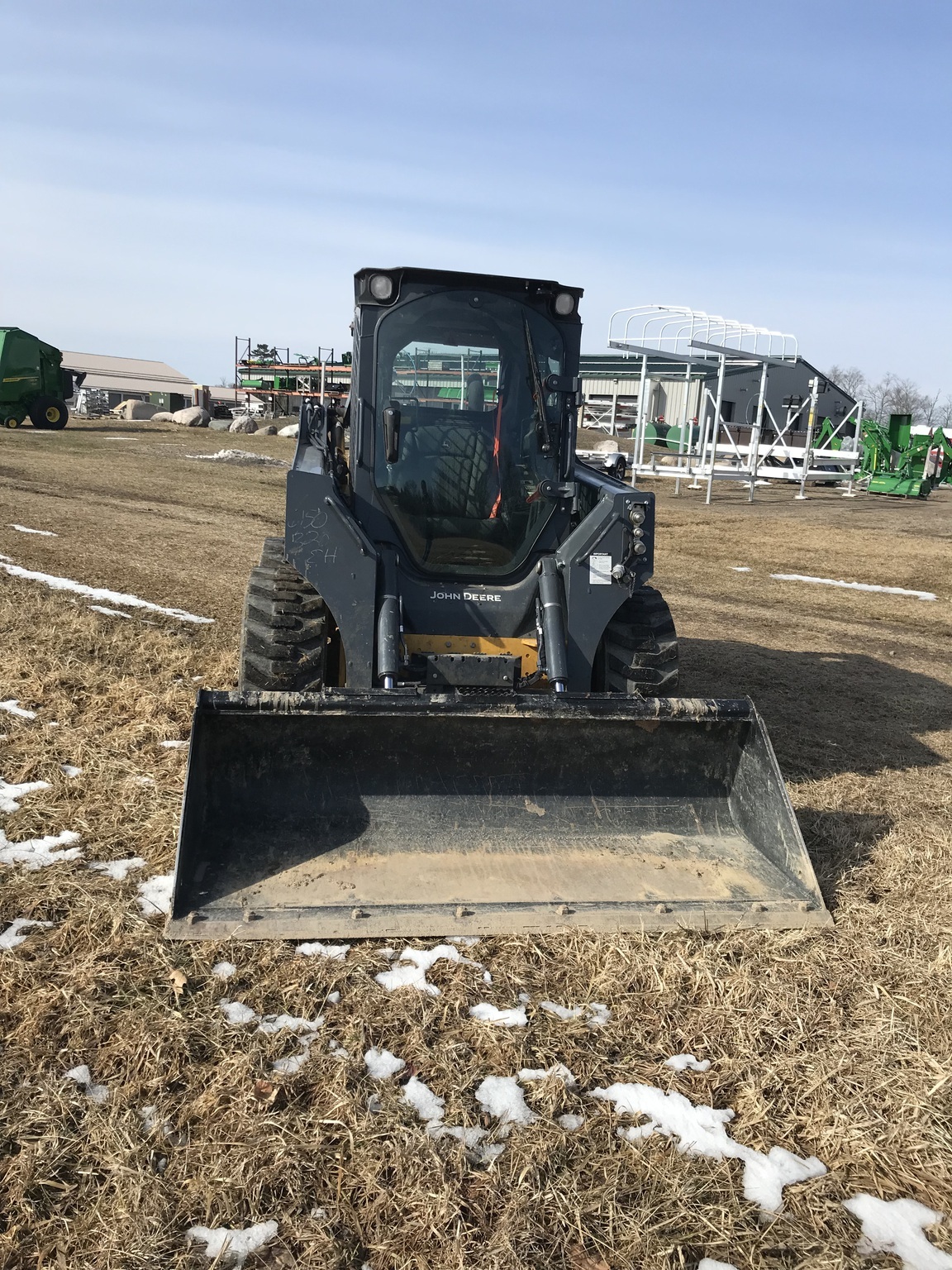 2021 Deere 320G Skid Steer