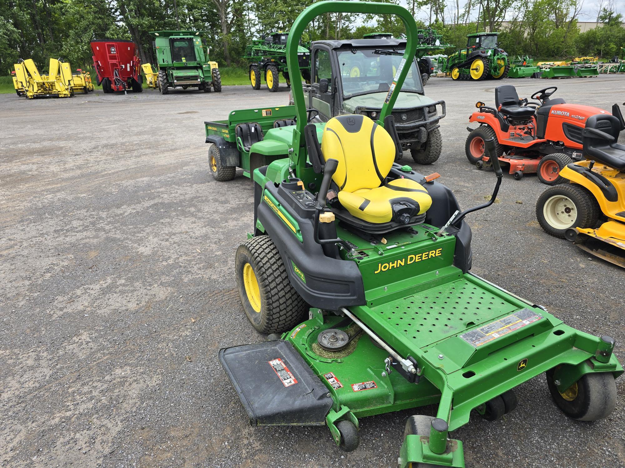 2020 John Deere Z997R Lawn Mower