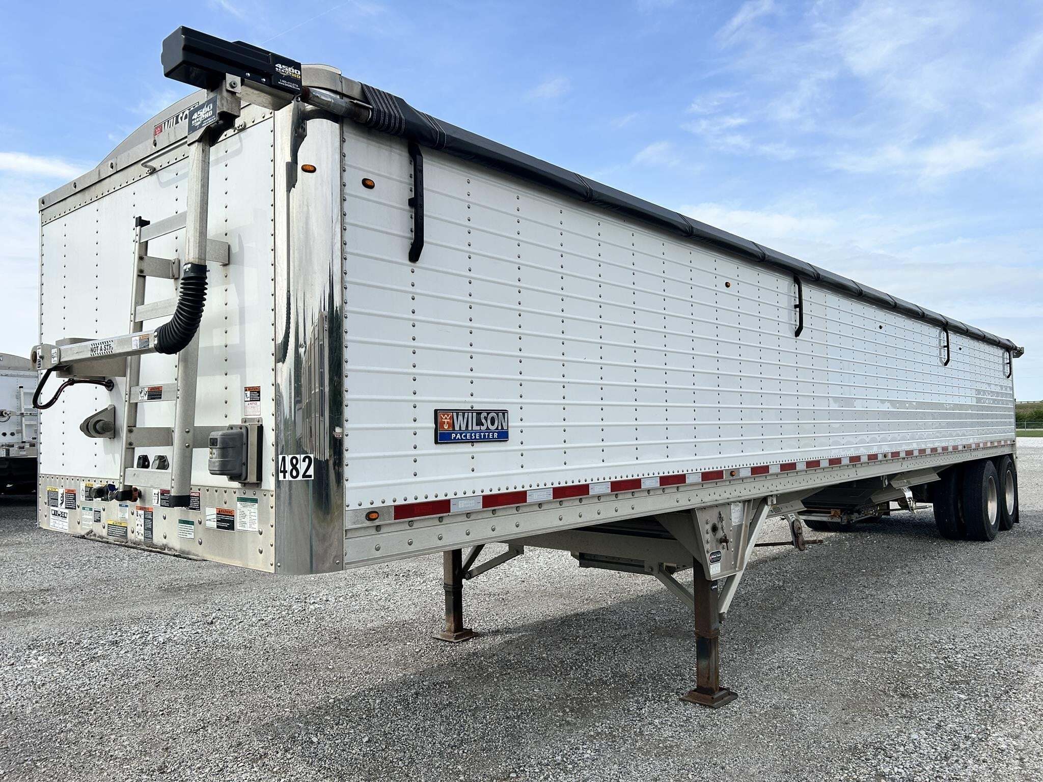 2018 Wilson DWH-601 Grain Trailer
