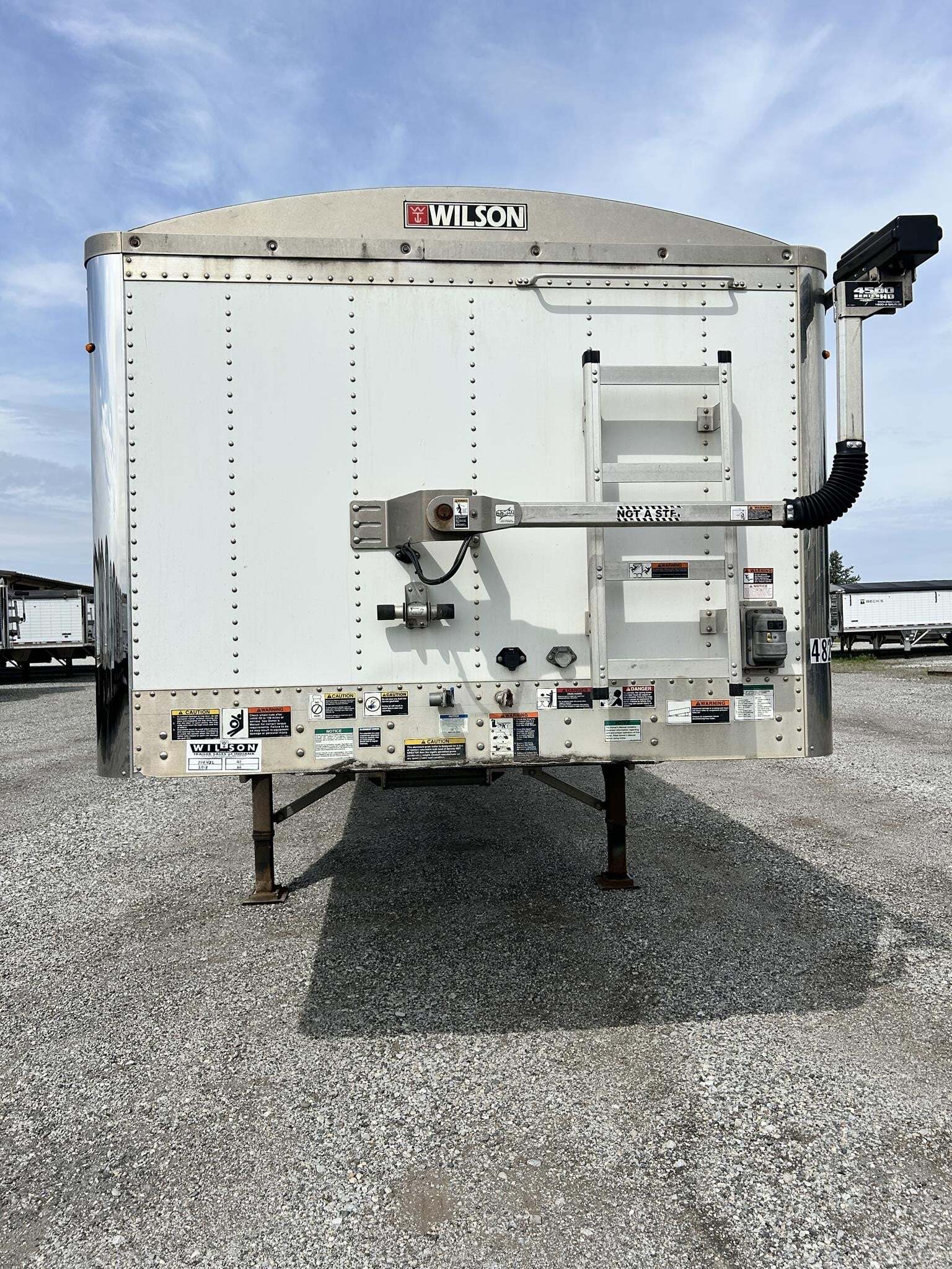 2018 Wilson DWH-601 Grain Trailer