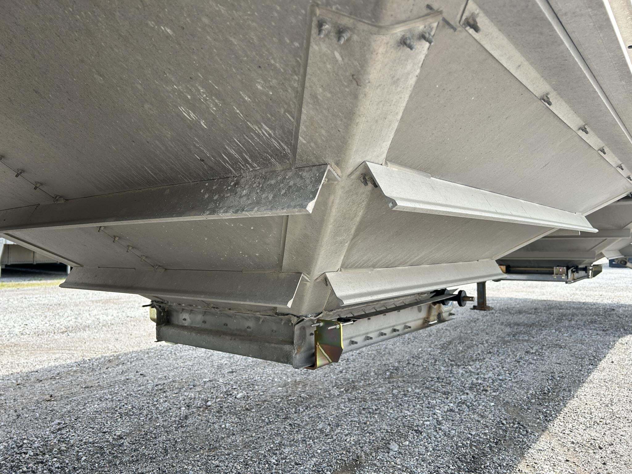 2018 Wilson DWH-601 Grain Trailer