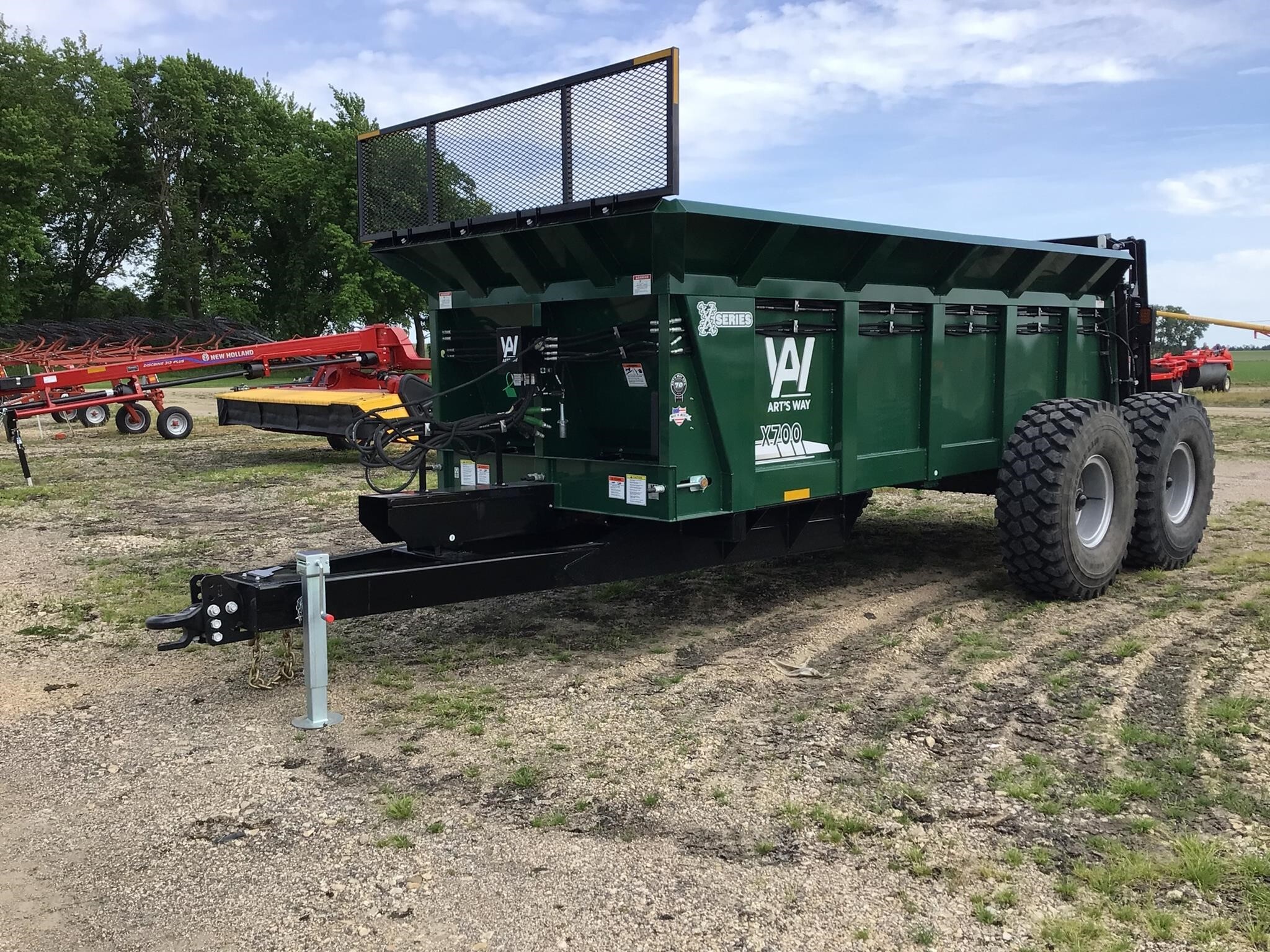 2026 Art's Way X700 Manure Spreader