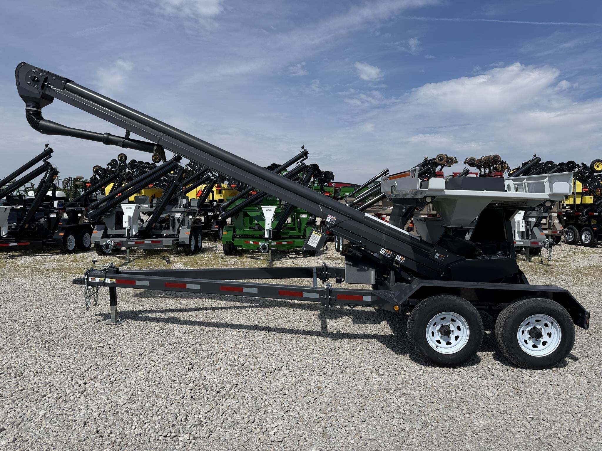  Killbros SEEDVEYOR 102 Seed Tender
