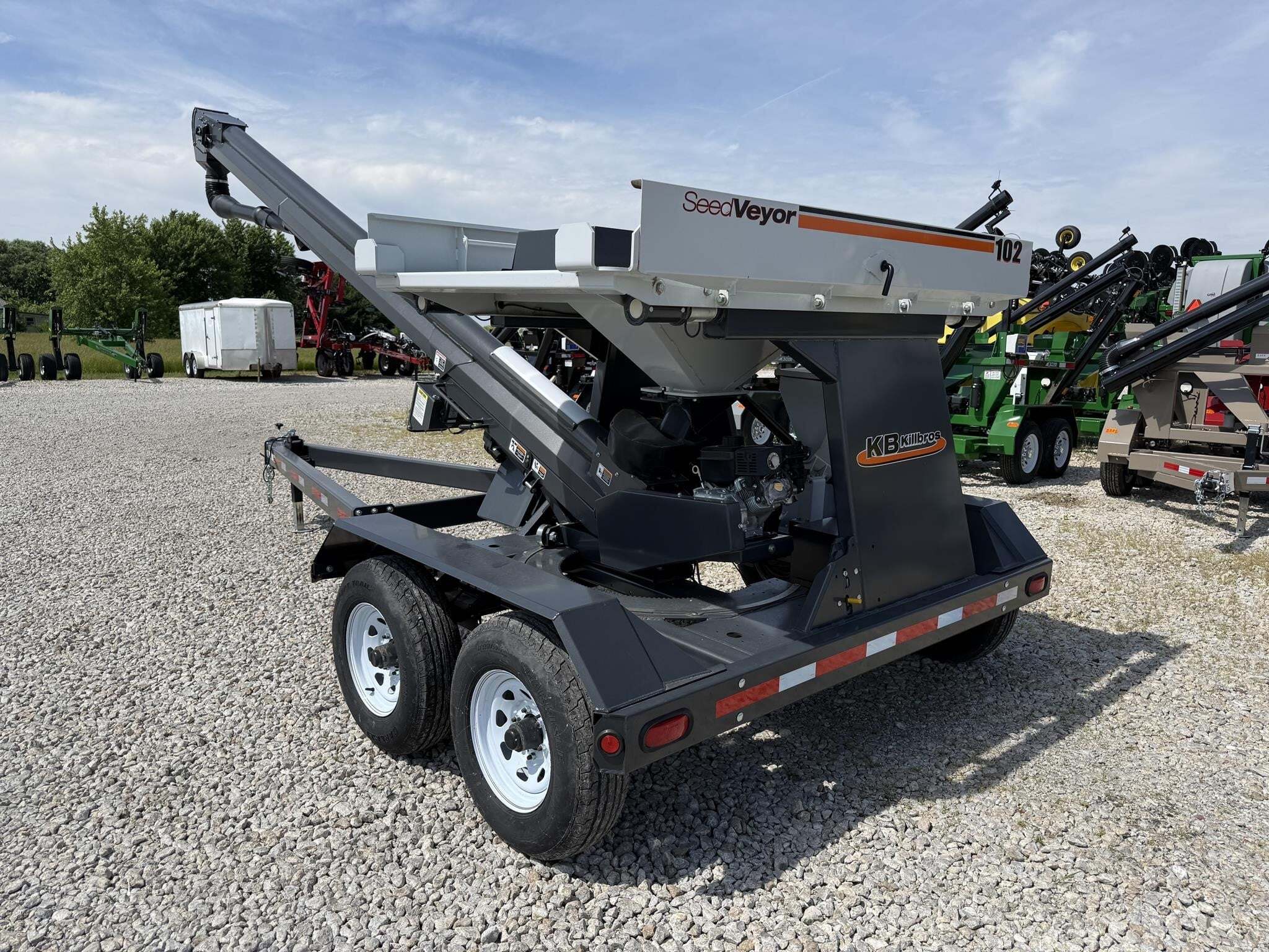  Killbros SEEDVEYOR 102 Seed Tender