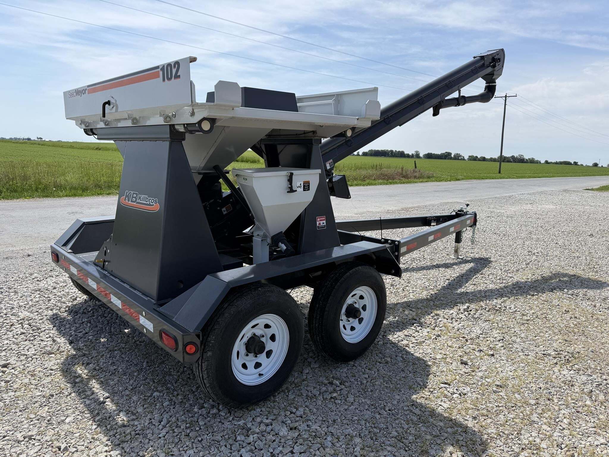  Killbros SEEDVEYOR 102 Seed Tender