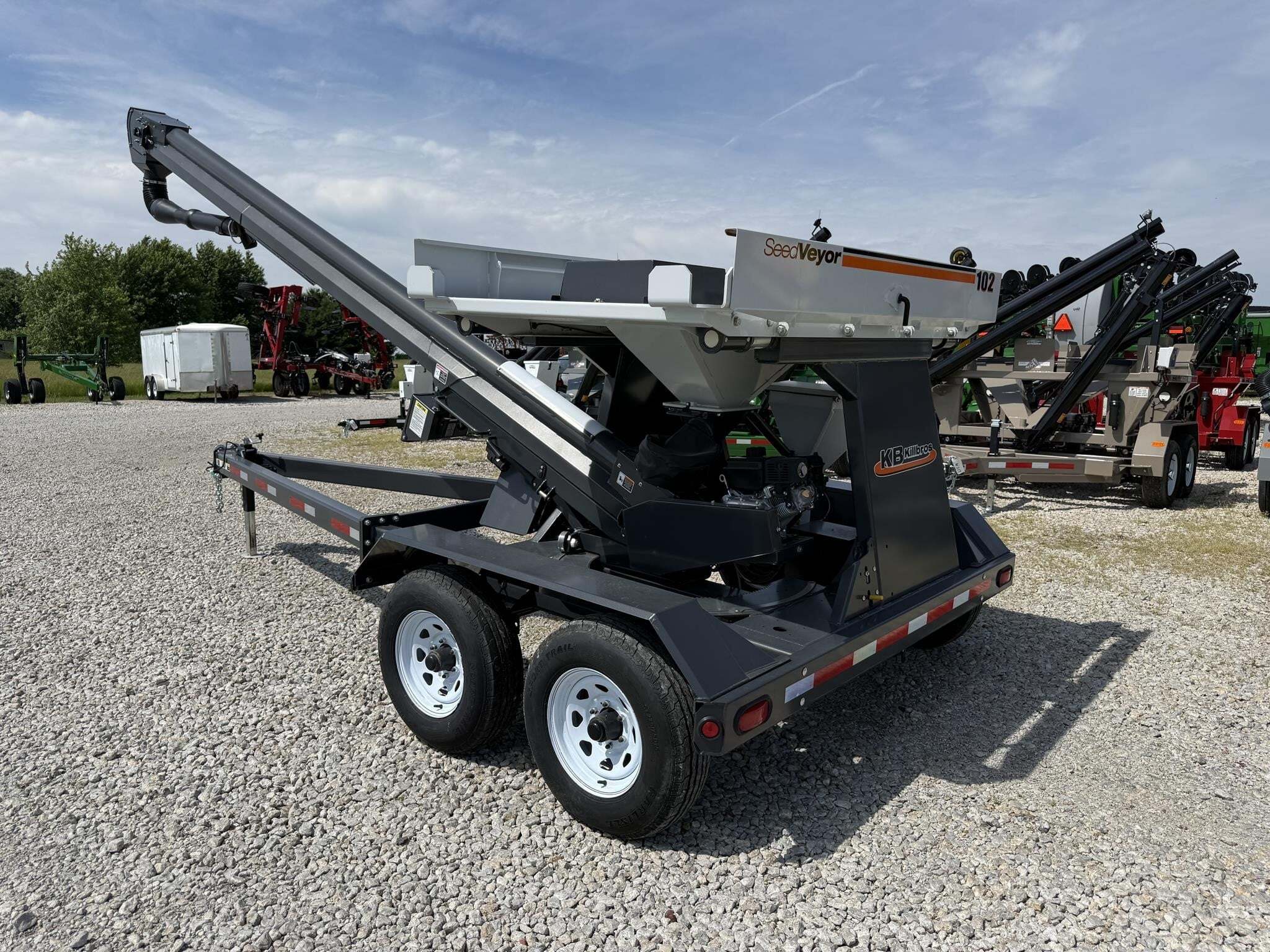  Killbros SEEDVEYOR 102 Seed Tender
