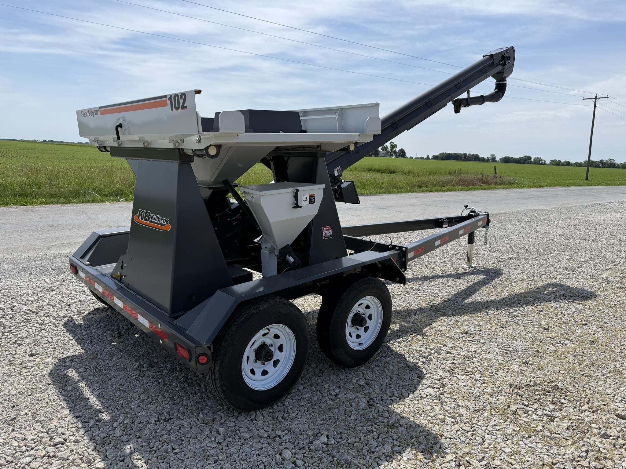  Killbros SEEDVEYOR 102 Seed Tender