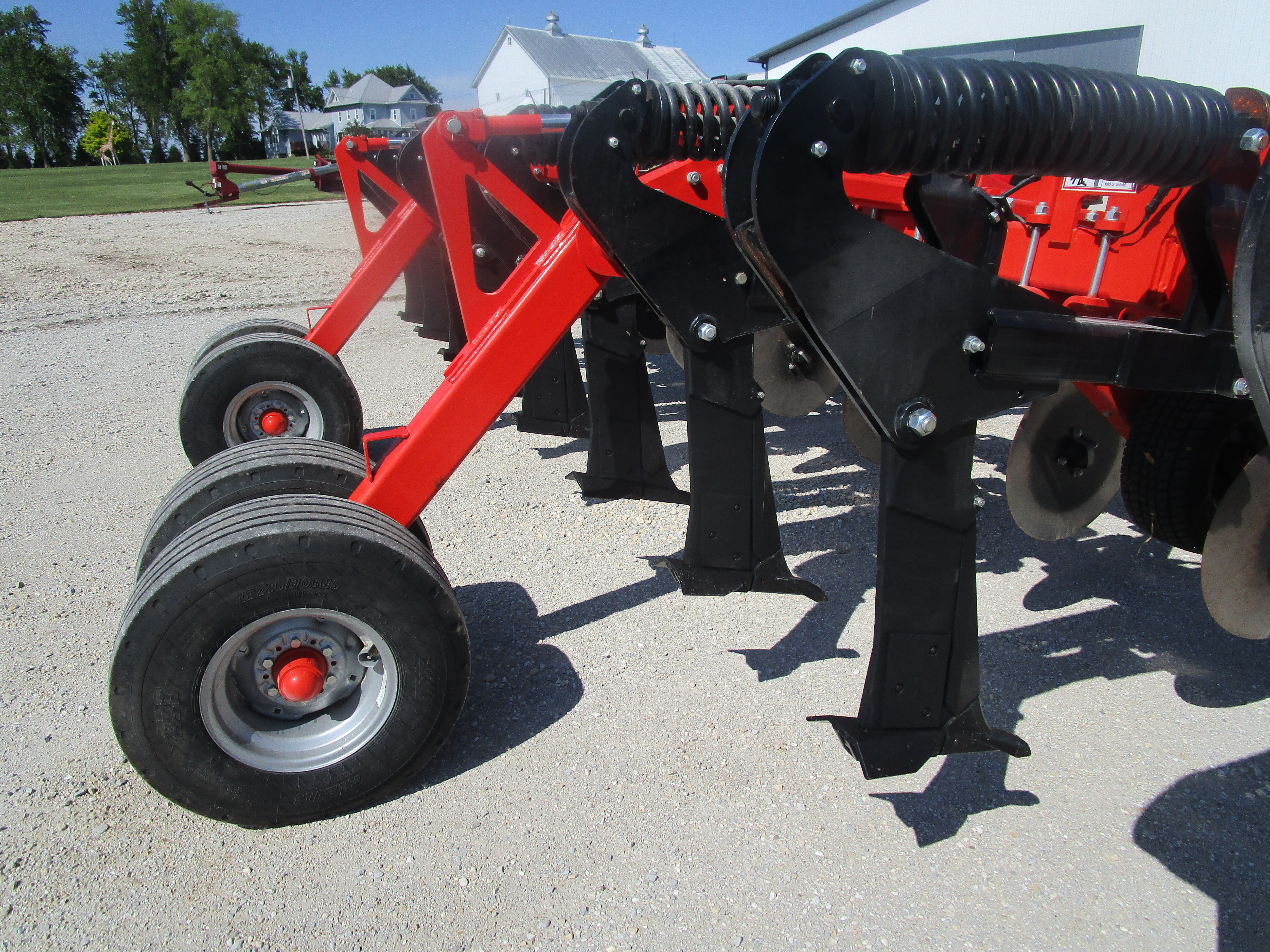 2020 Kuhn Krause 4835-930F In-Line Ripper