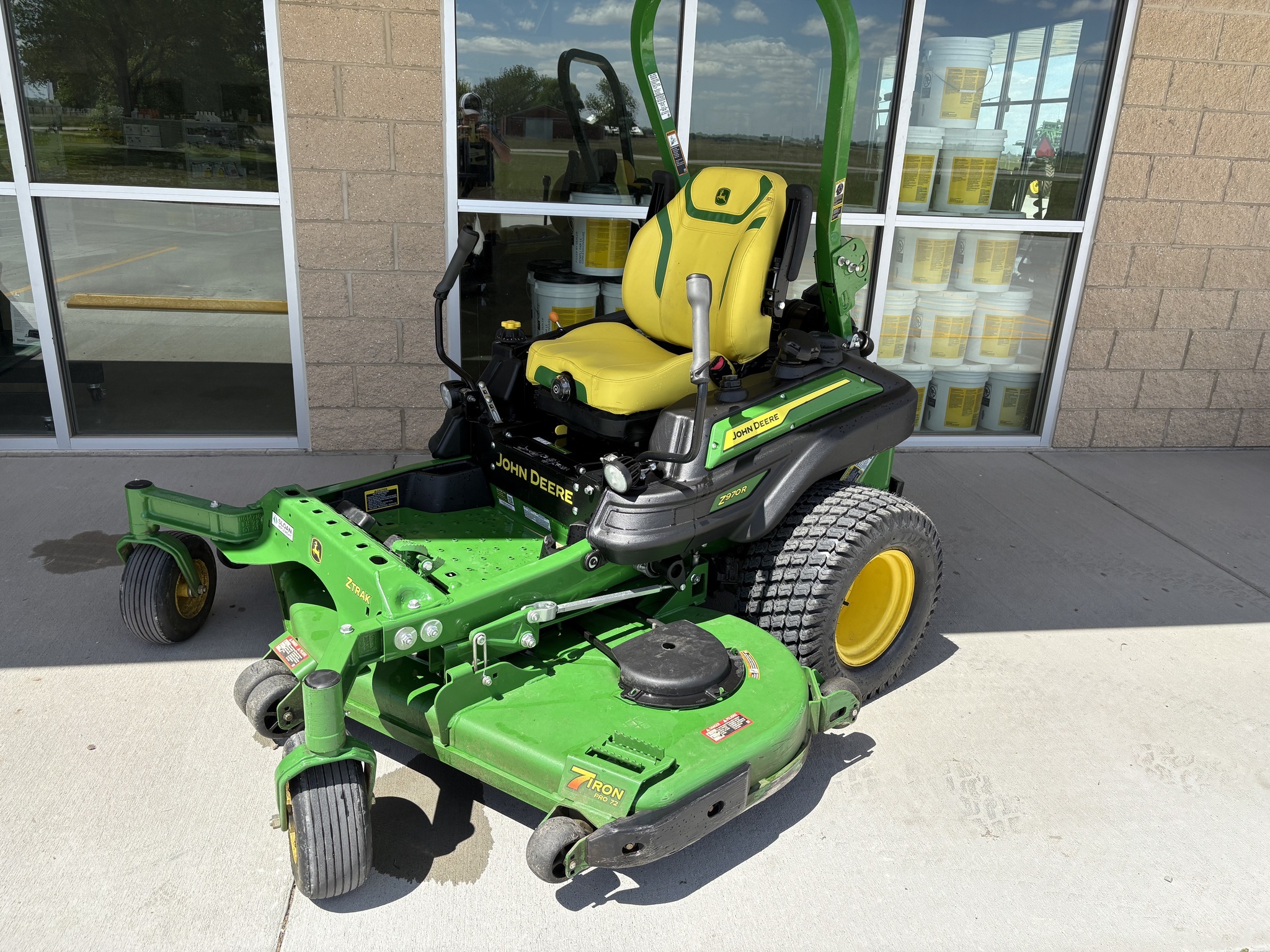 2024 John Deere Z970R Lawn Mower