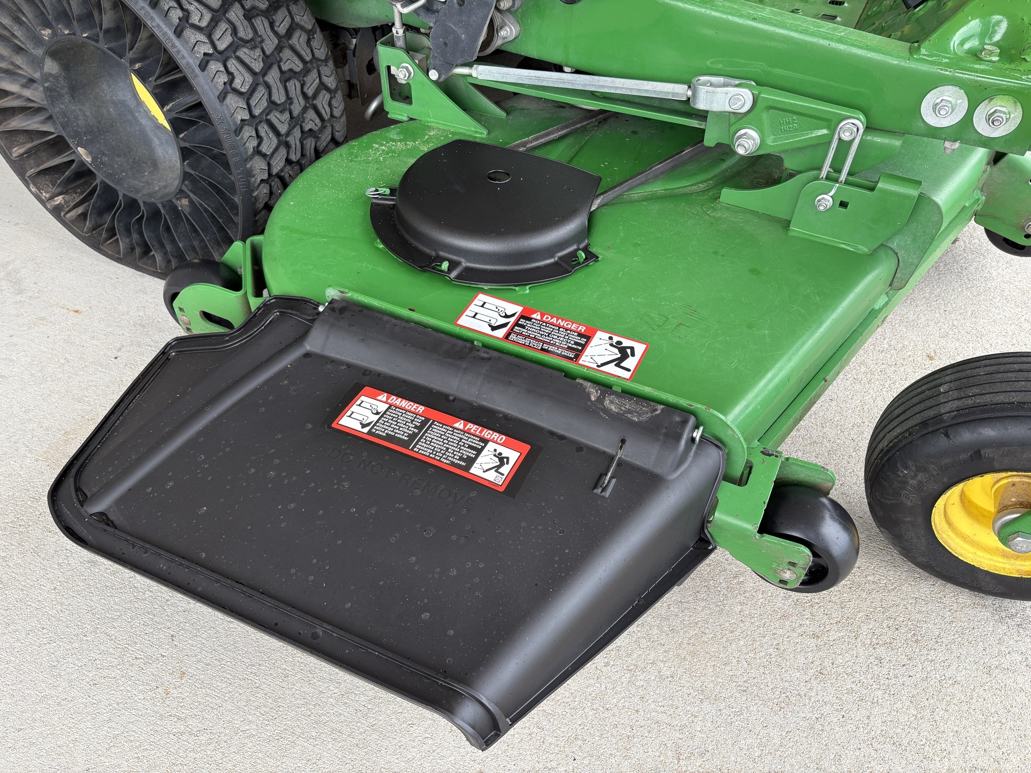 2023 John Deere Z970R Lawn Mower