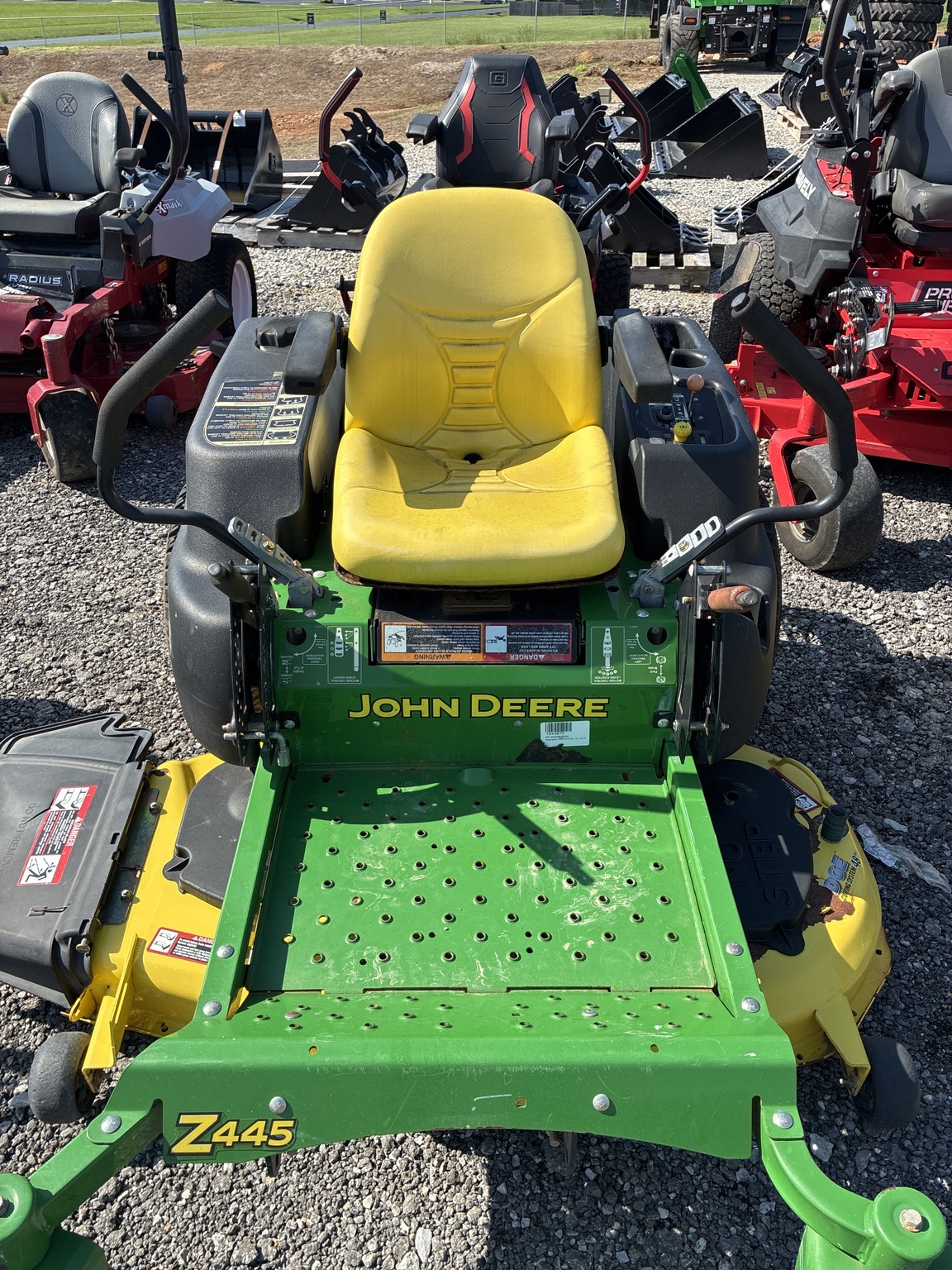 2010 John Deere Z445 Lawn Mower