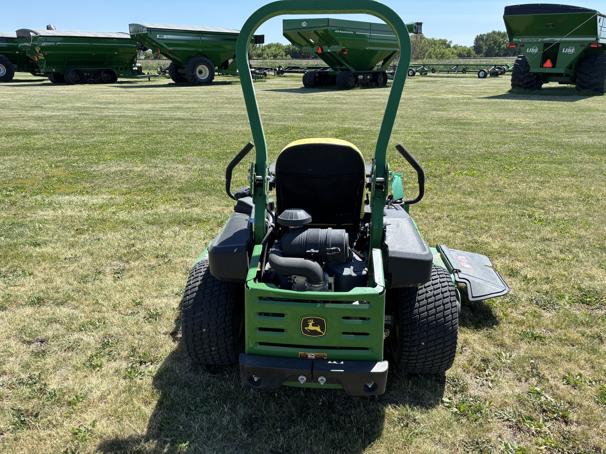 2019 John Deere Z960M Lawn Mower