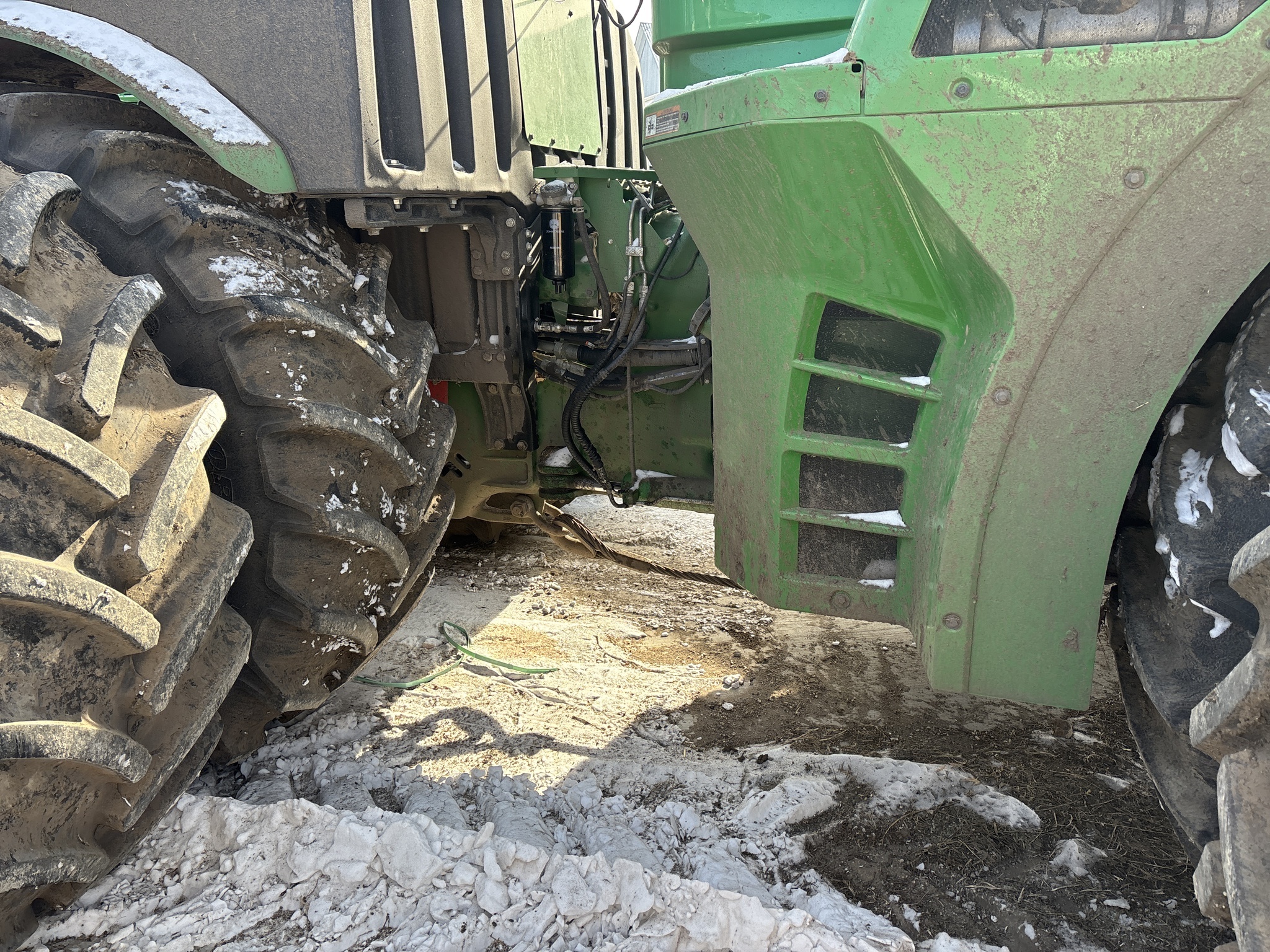 2018 John Deere 9620R Tractor
