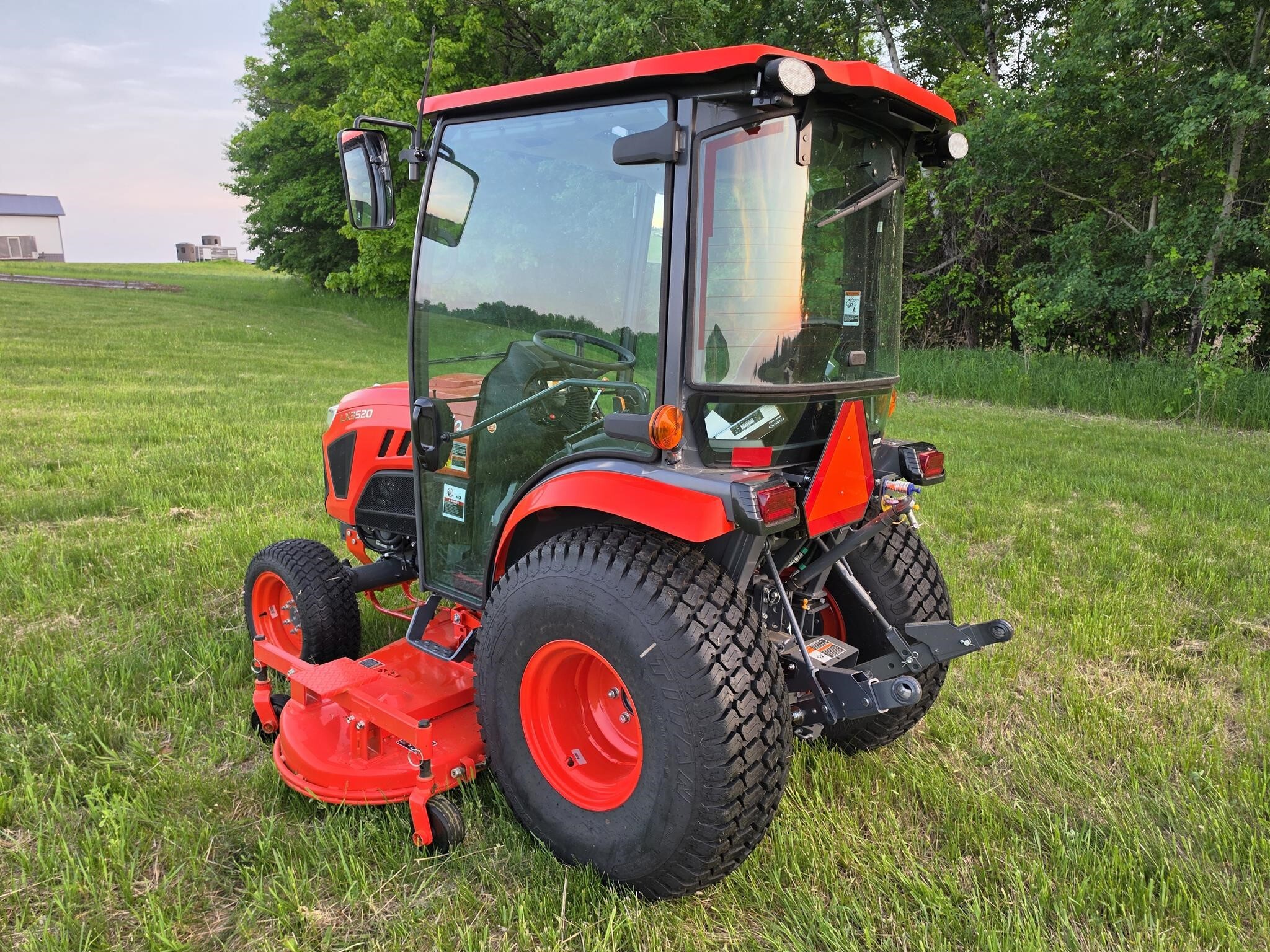 2025 Kubota LX3520HSDC Tractor