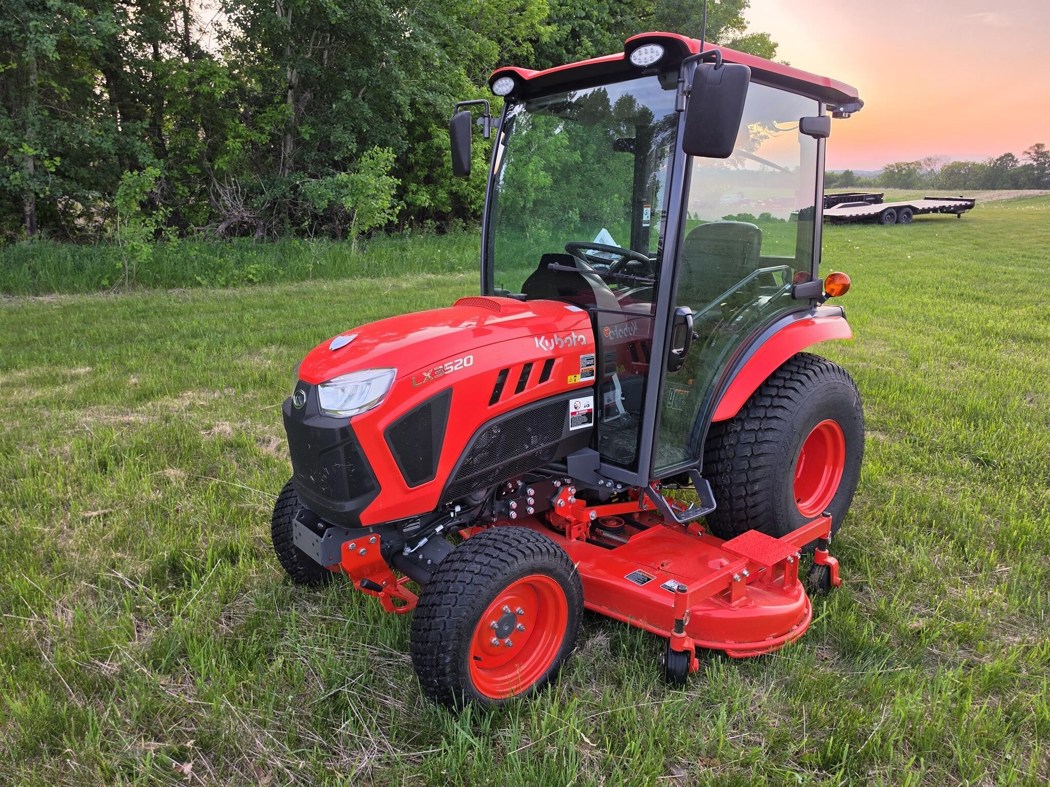 2025 Kubota LX3520HSDC Tractor