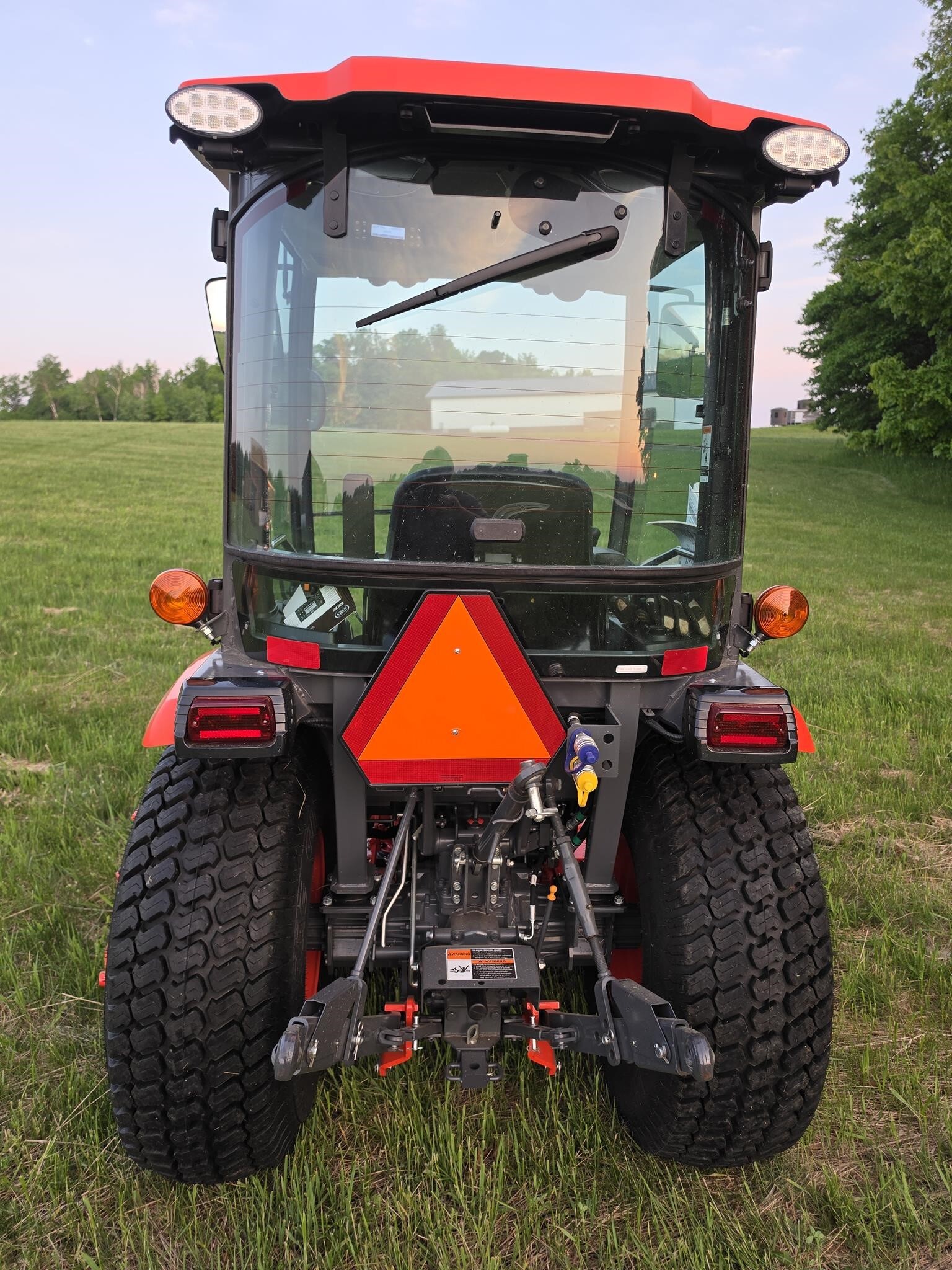 2025 Kubota LX3520HSDC Tractor