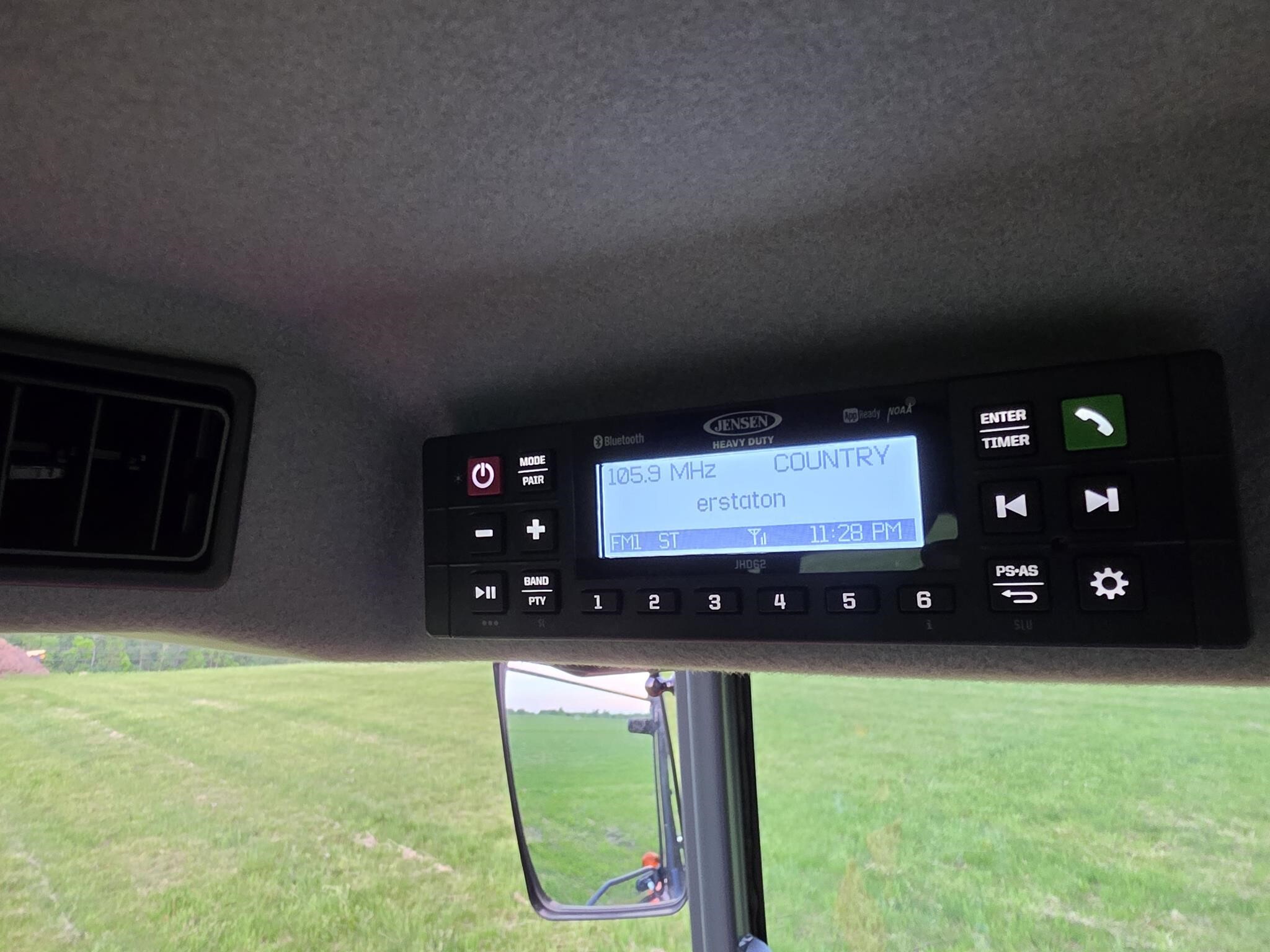 2025 Kubota LX3520HSDC Tractor
