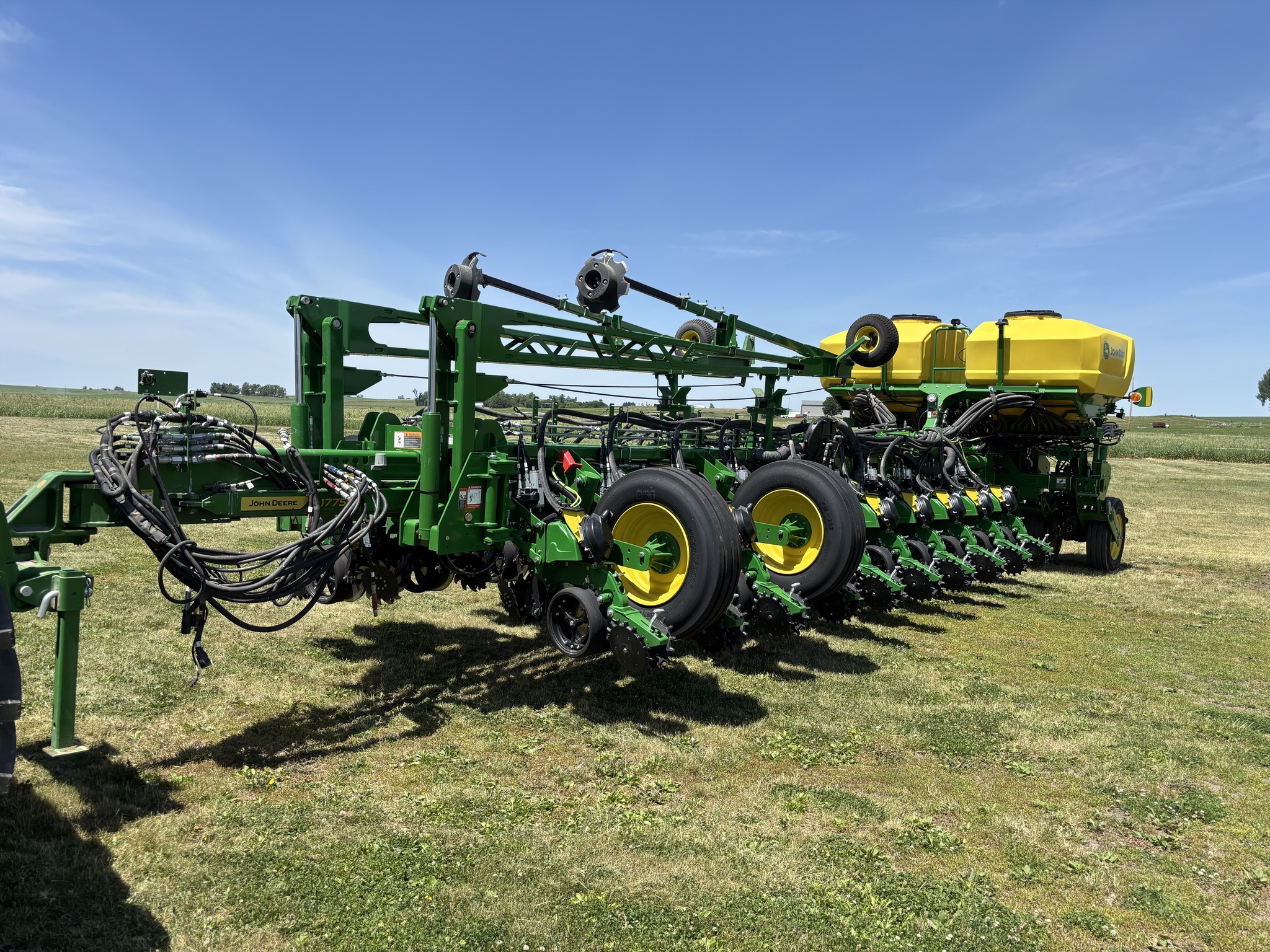 2025 John Deere 1775NT Planter
