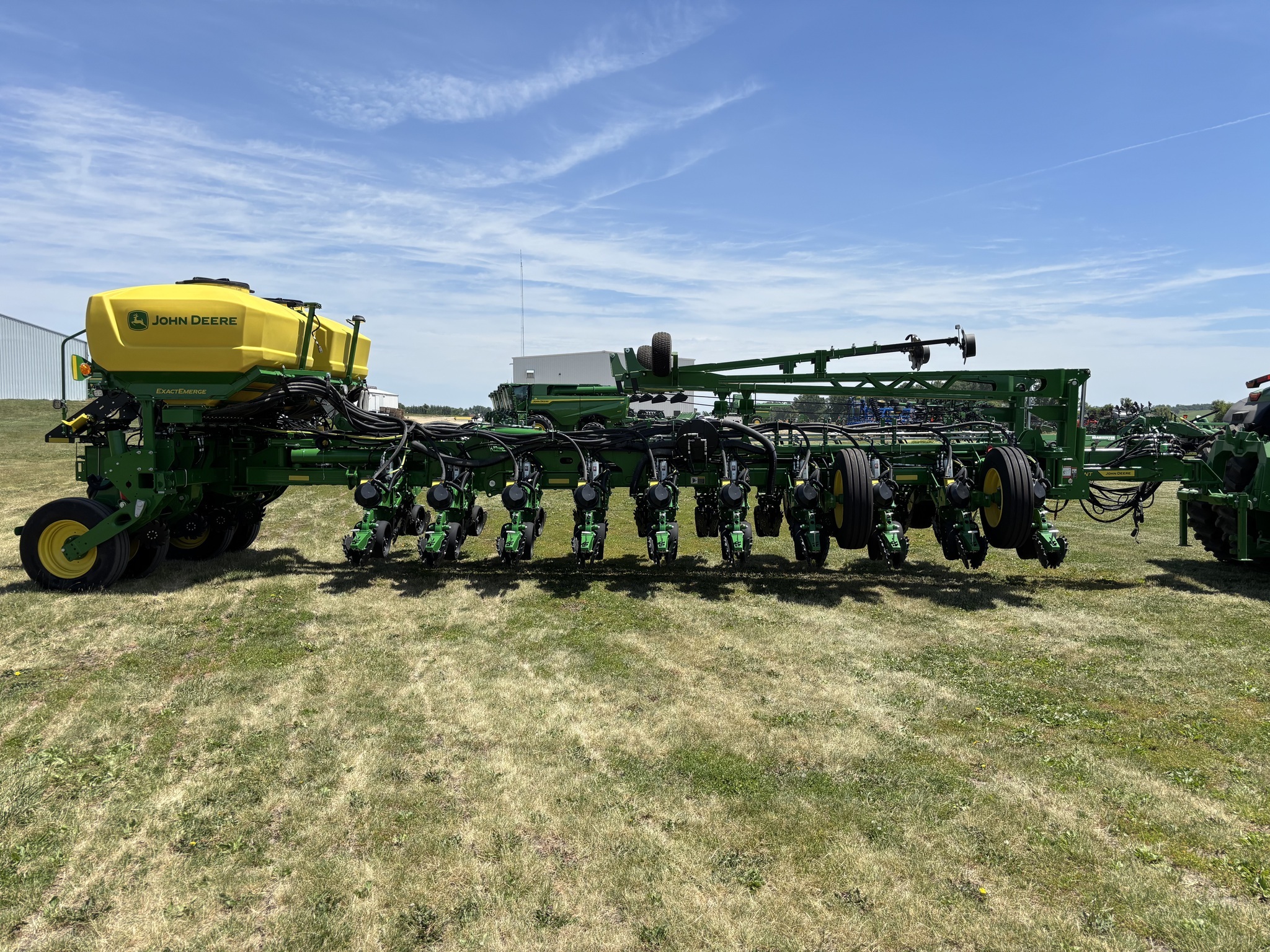 2025 John Deere 1775NT Planter