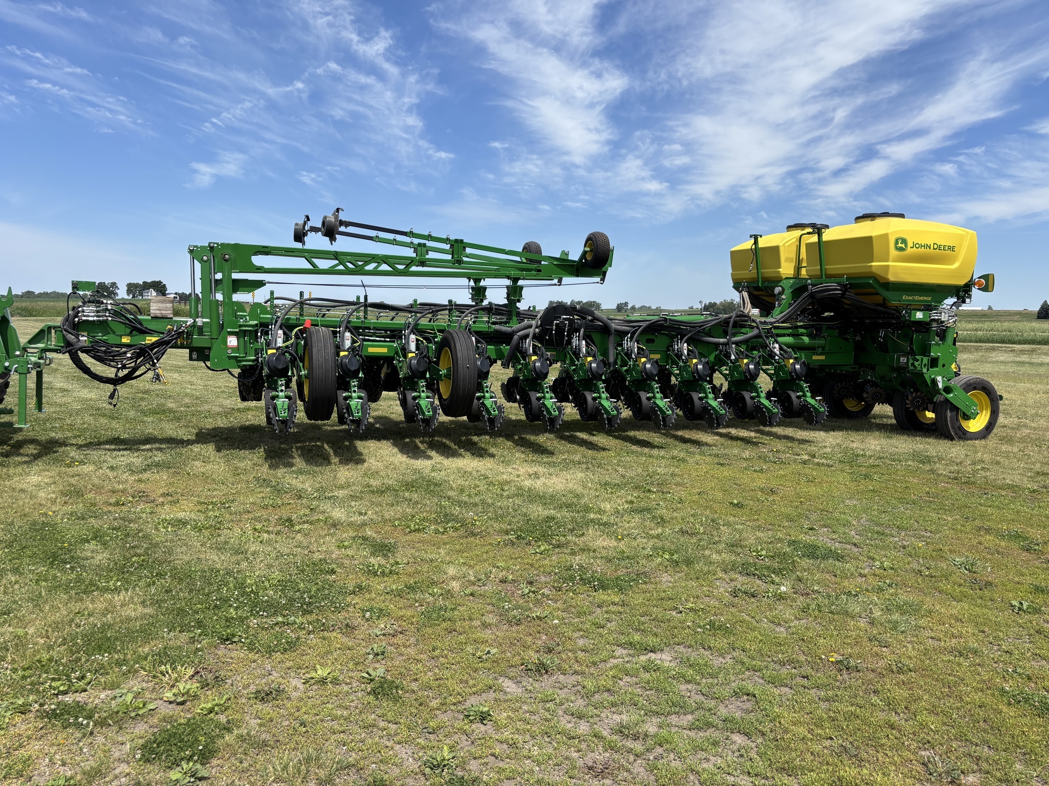 2025 John Deere 1775NT Planter
