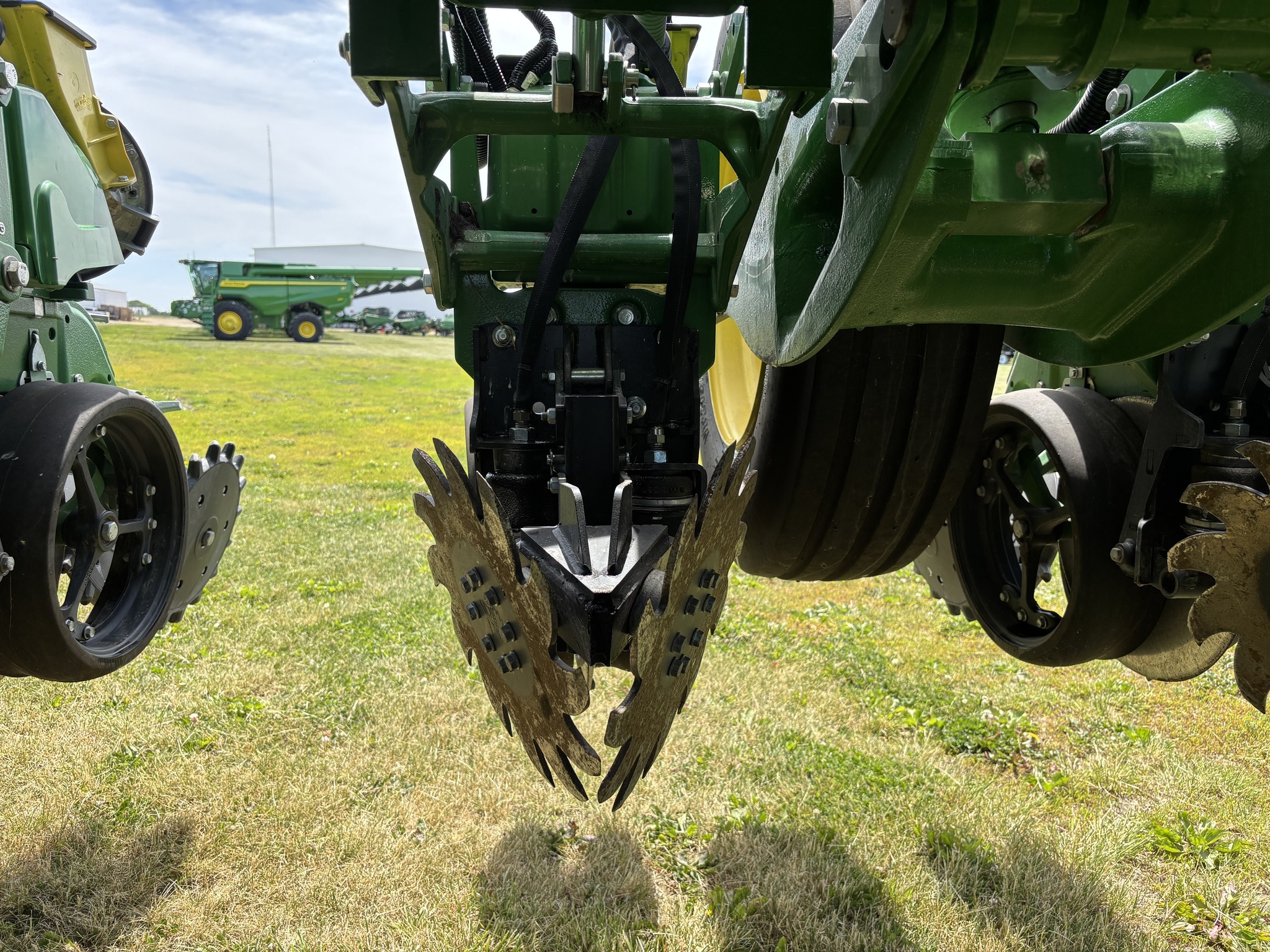 2025 John Deere 1775NT Planter